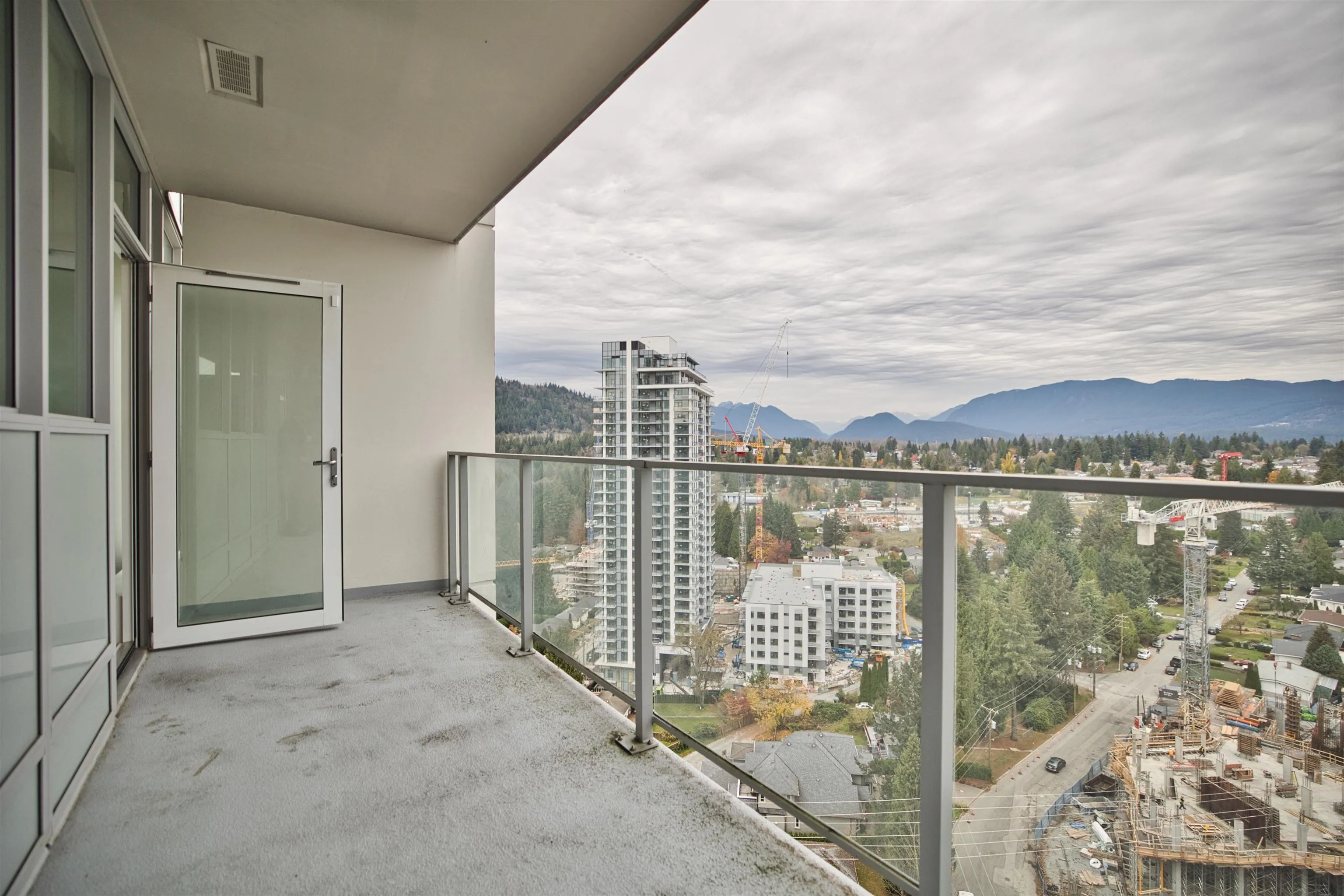 1604 567 Clarke Road