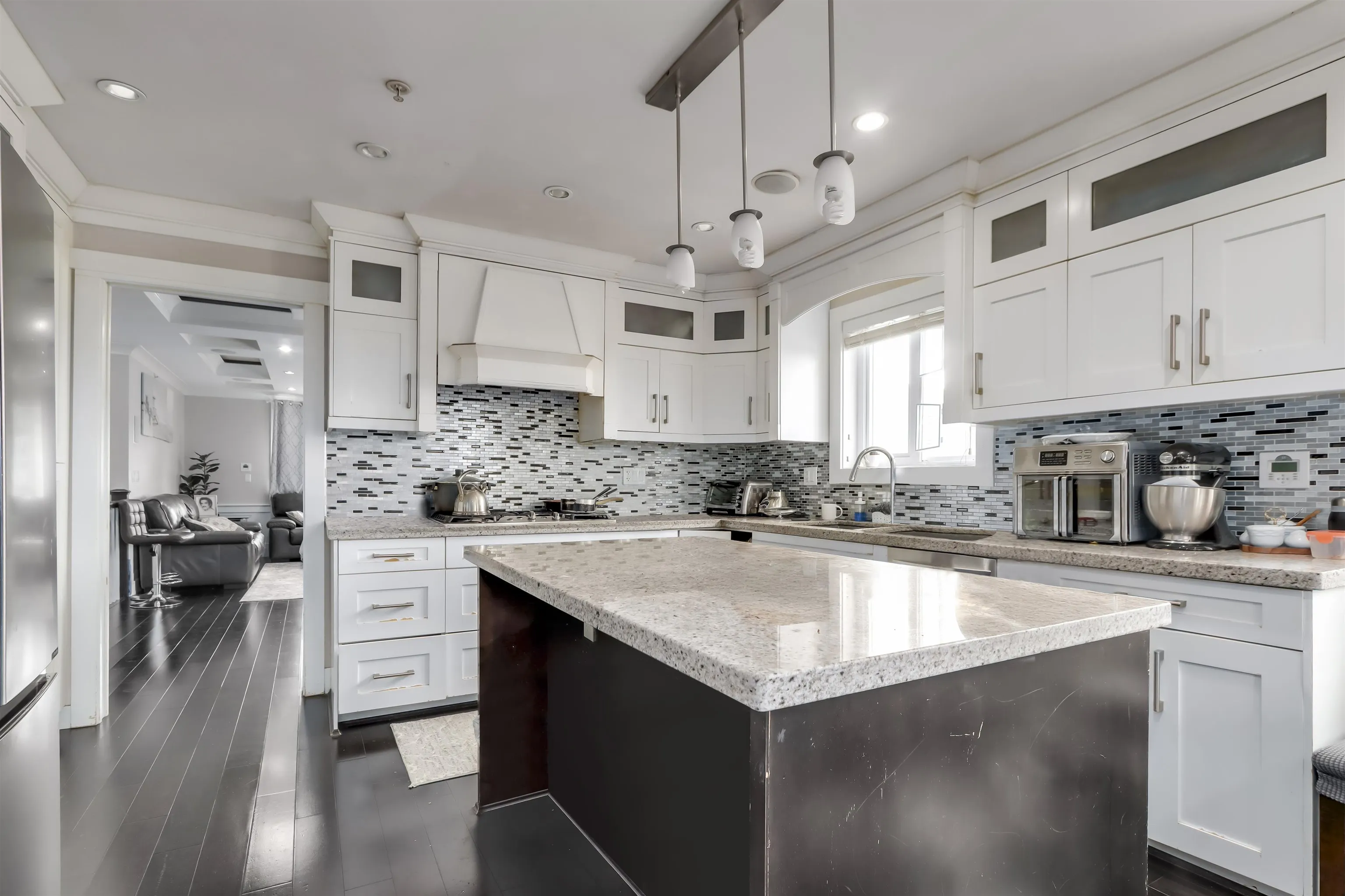 8363 Victoria Drive