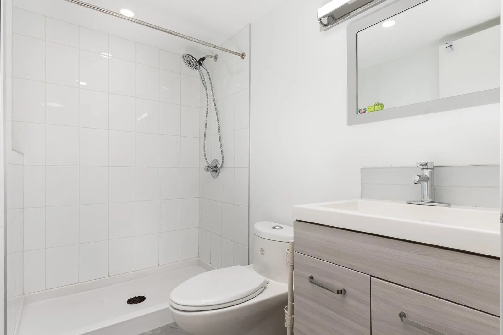 3843 SW Marine Drive