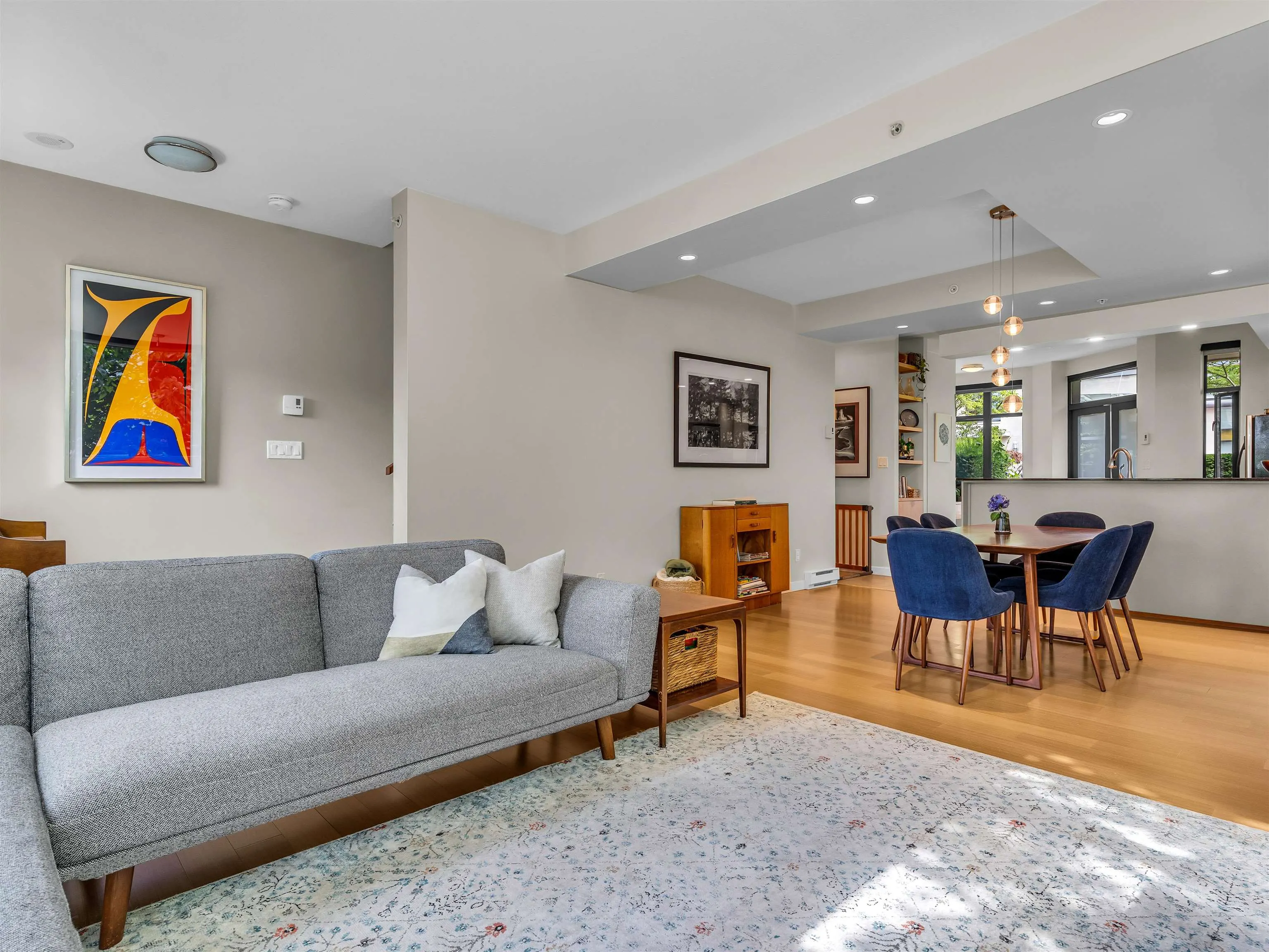 180 W 6th Street