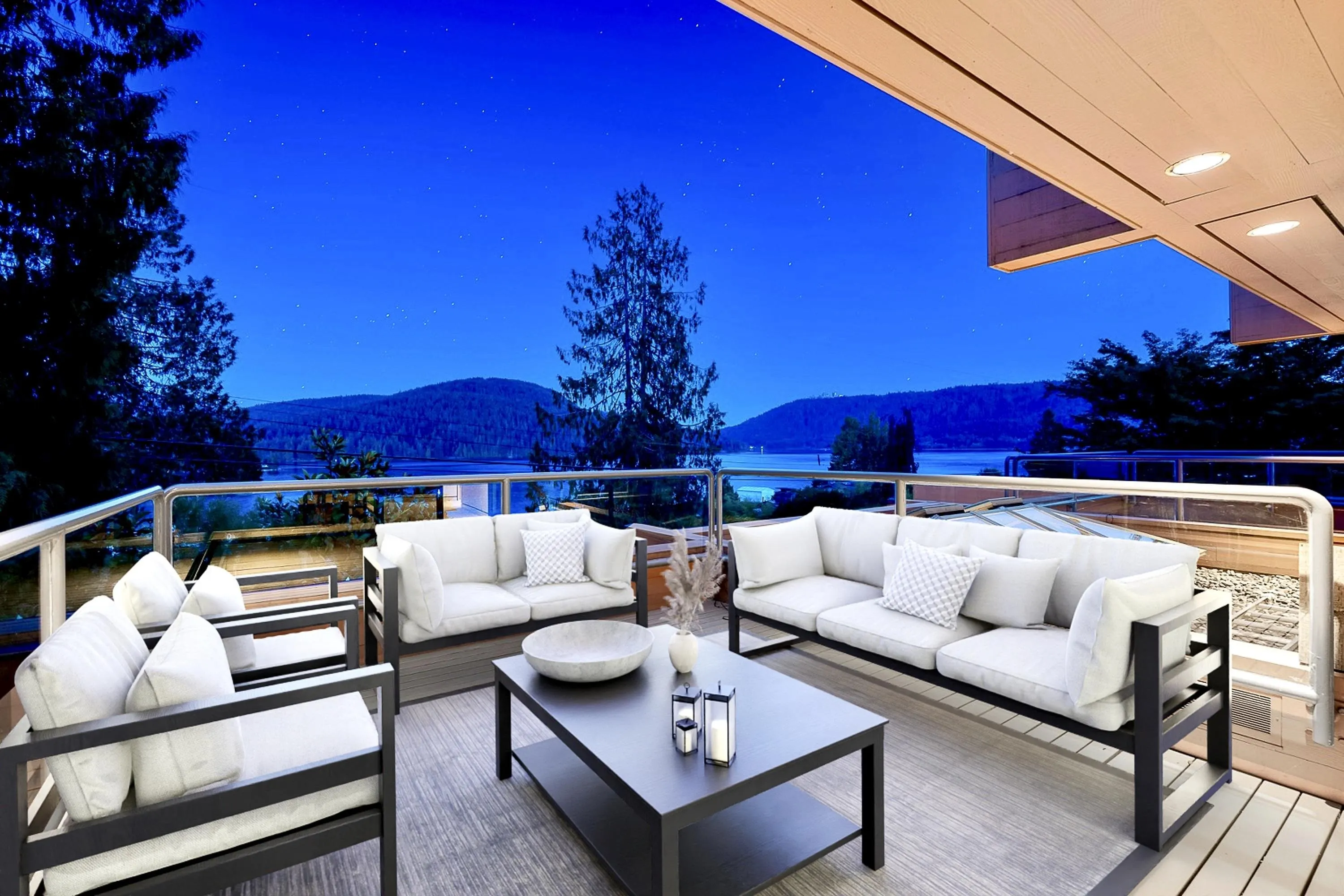 687 Beachview Drive
