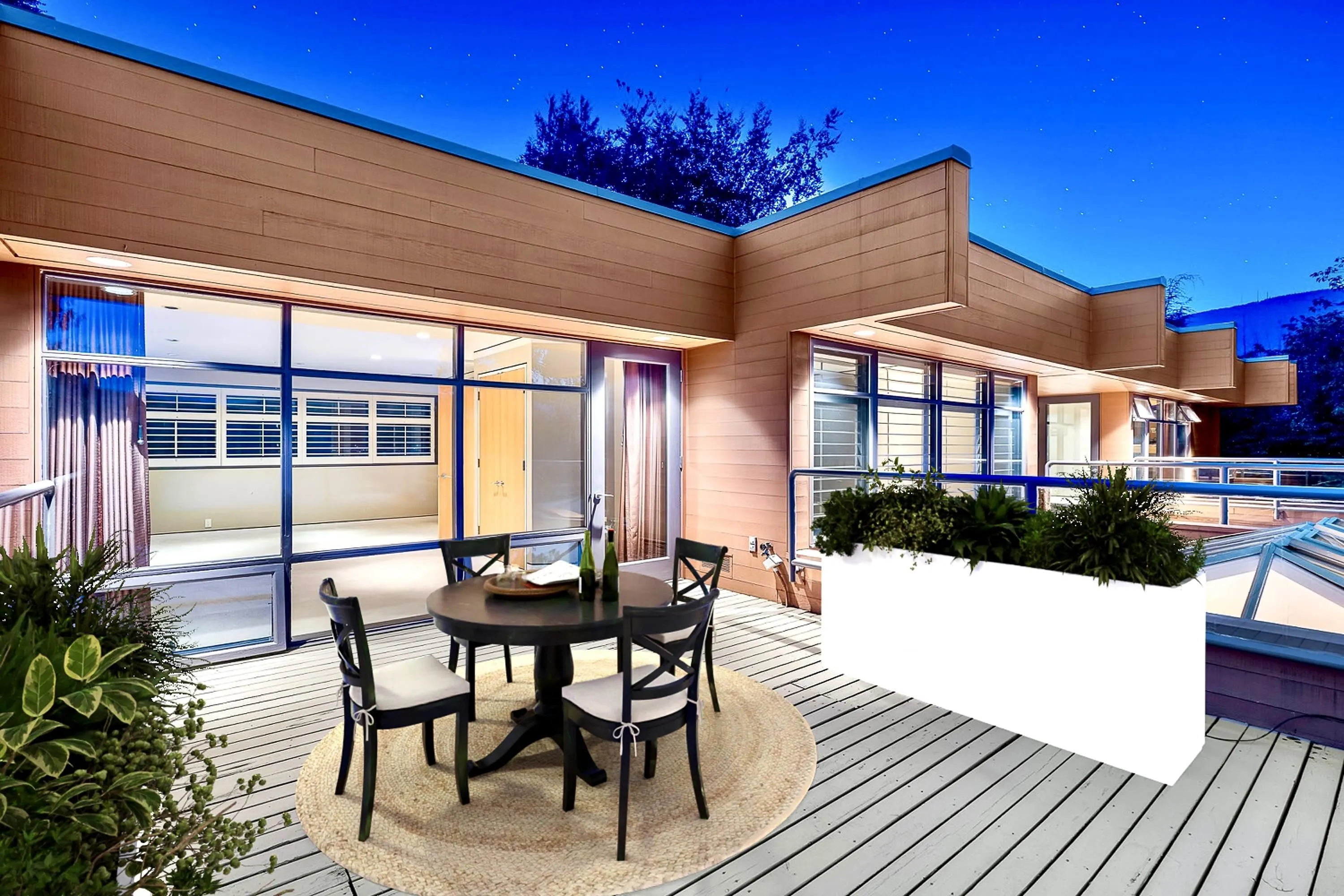 687 Beachview Drive