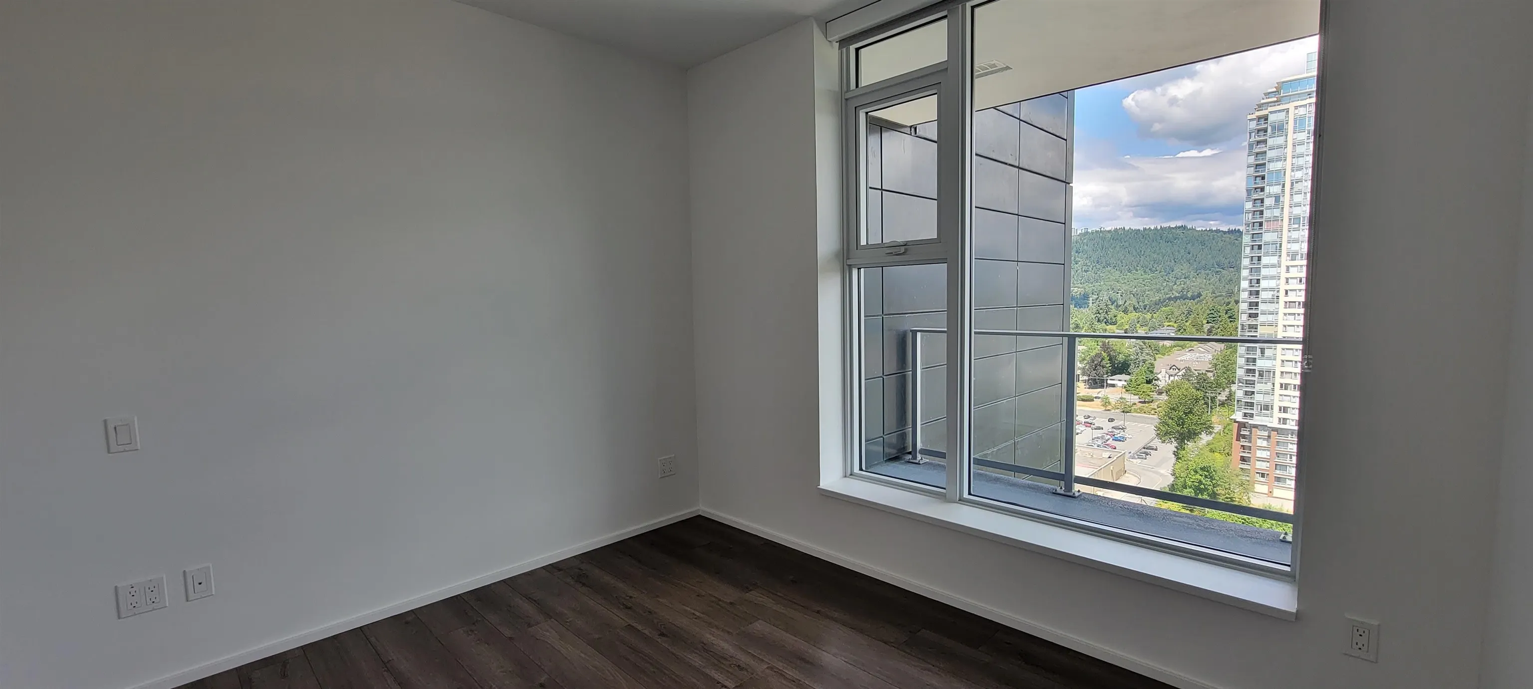 1711 3809 Evergreen Place