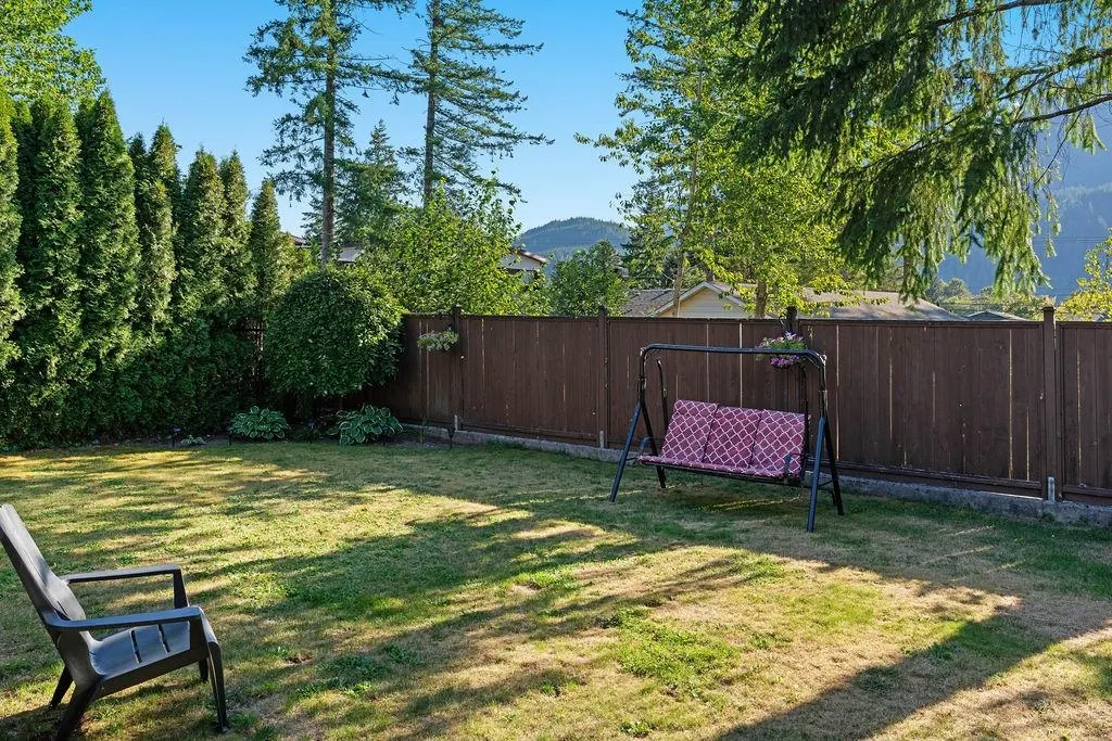 4 1355 Depot Road
