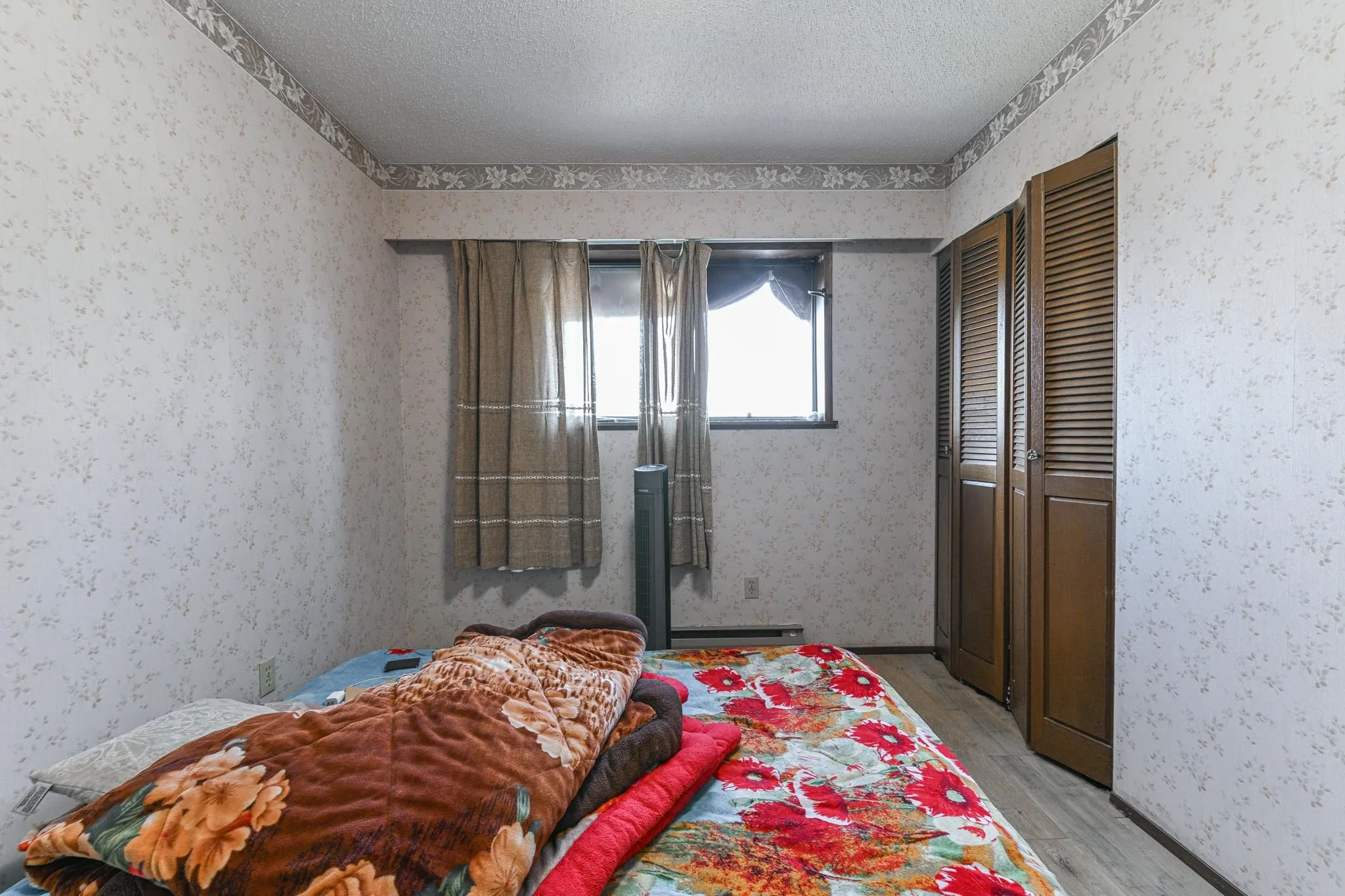 2272 Bevan Crescent