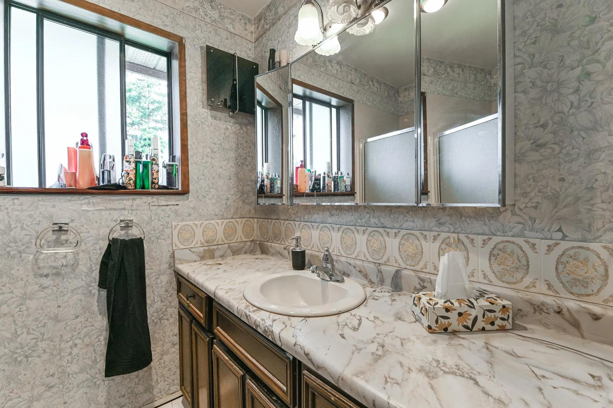 2272 Bevan Crescent