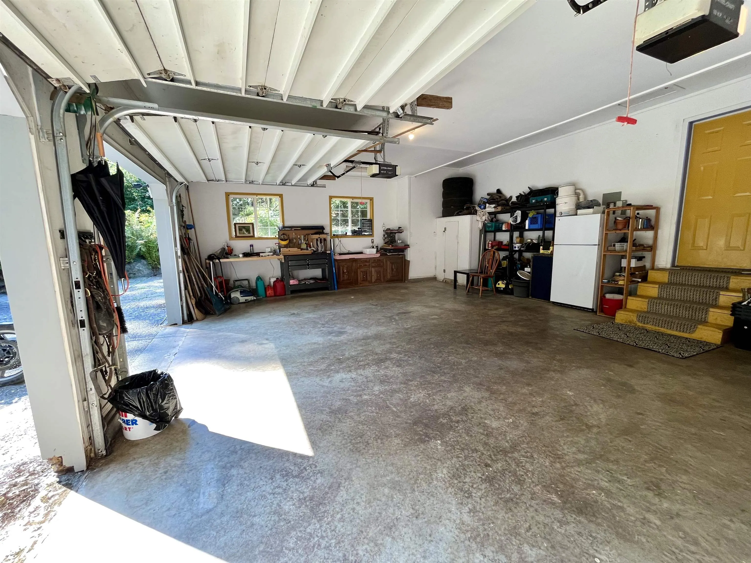 6080 Ross Road