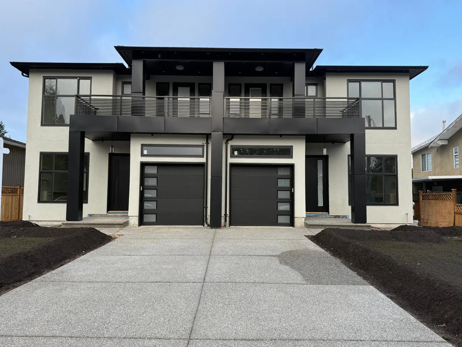 2 8871 115 Avenue