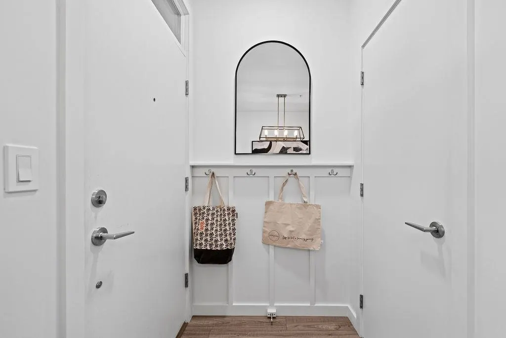 42 433 Seymour River Place
