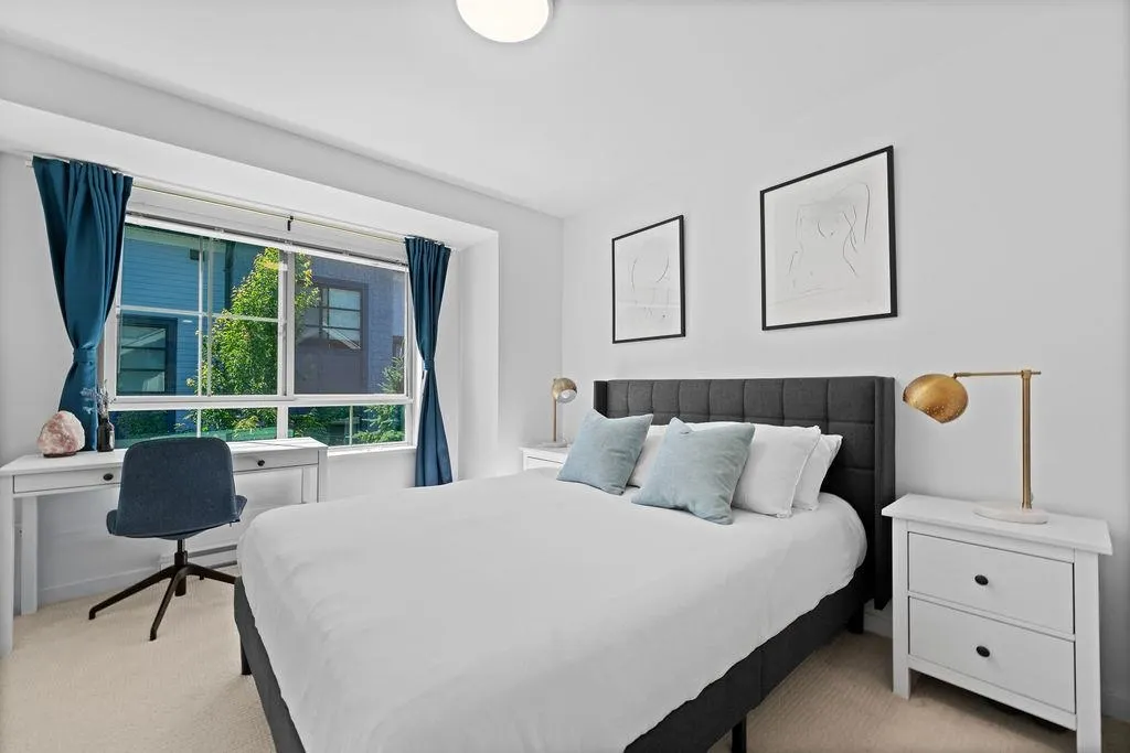 42 433 Seymour River Place
