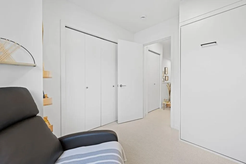 42 433 Seymour River Place
