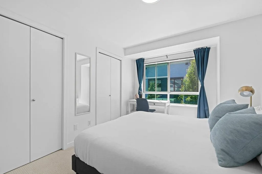 42 433 Seymour River Place