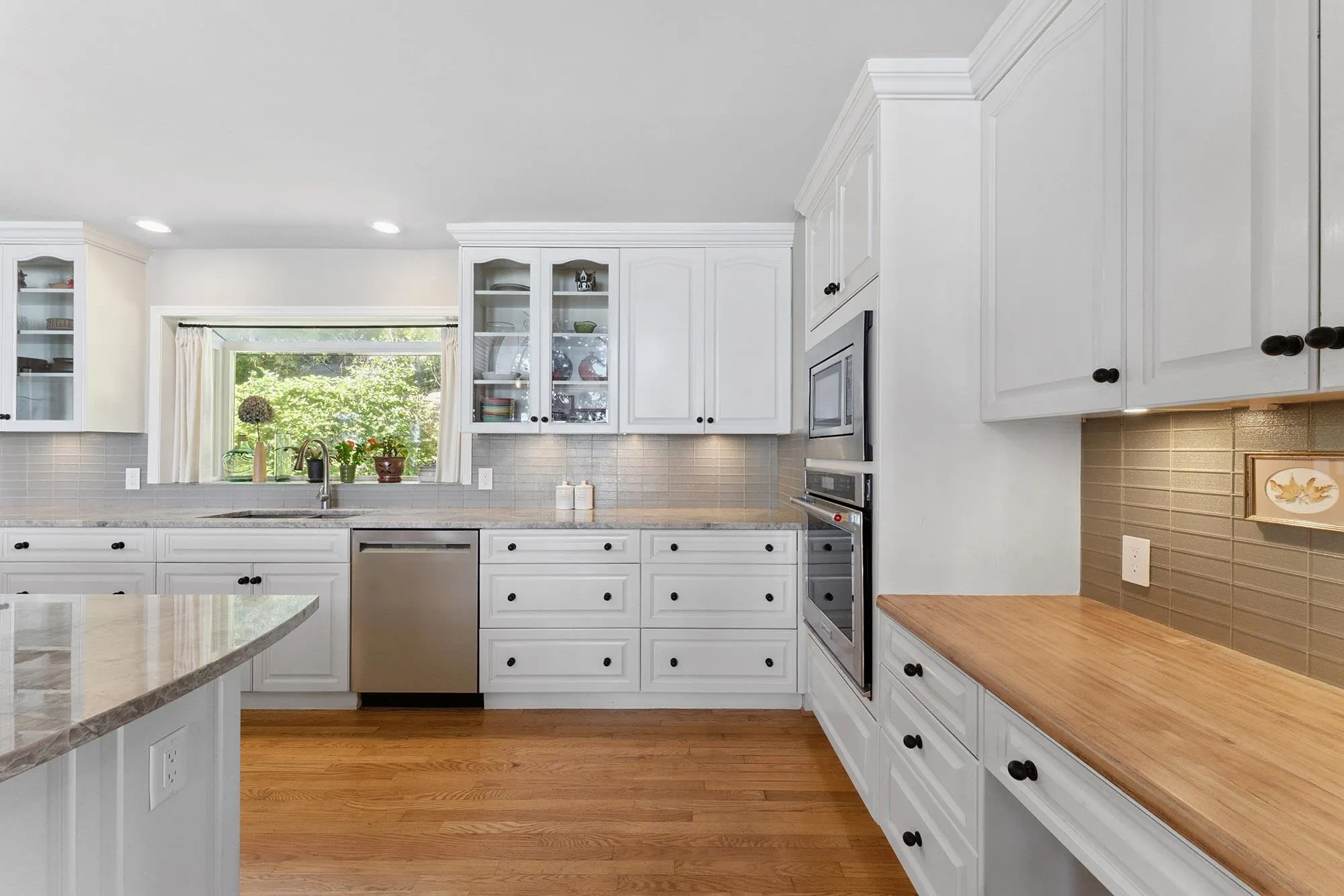 1251 Fairweather Road