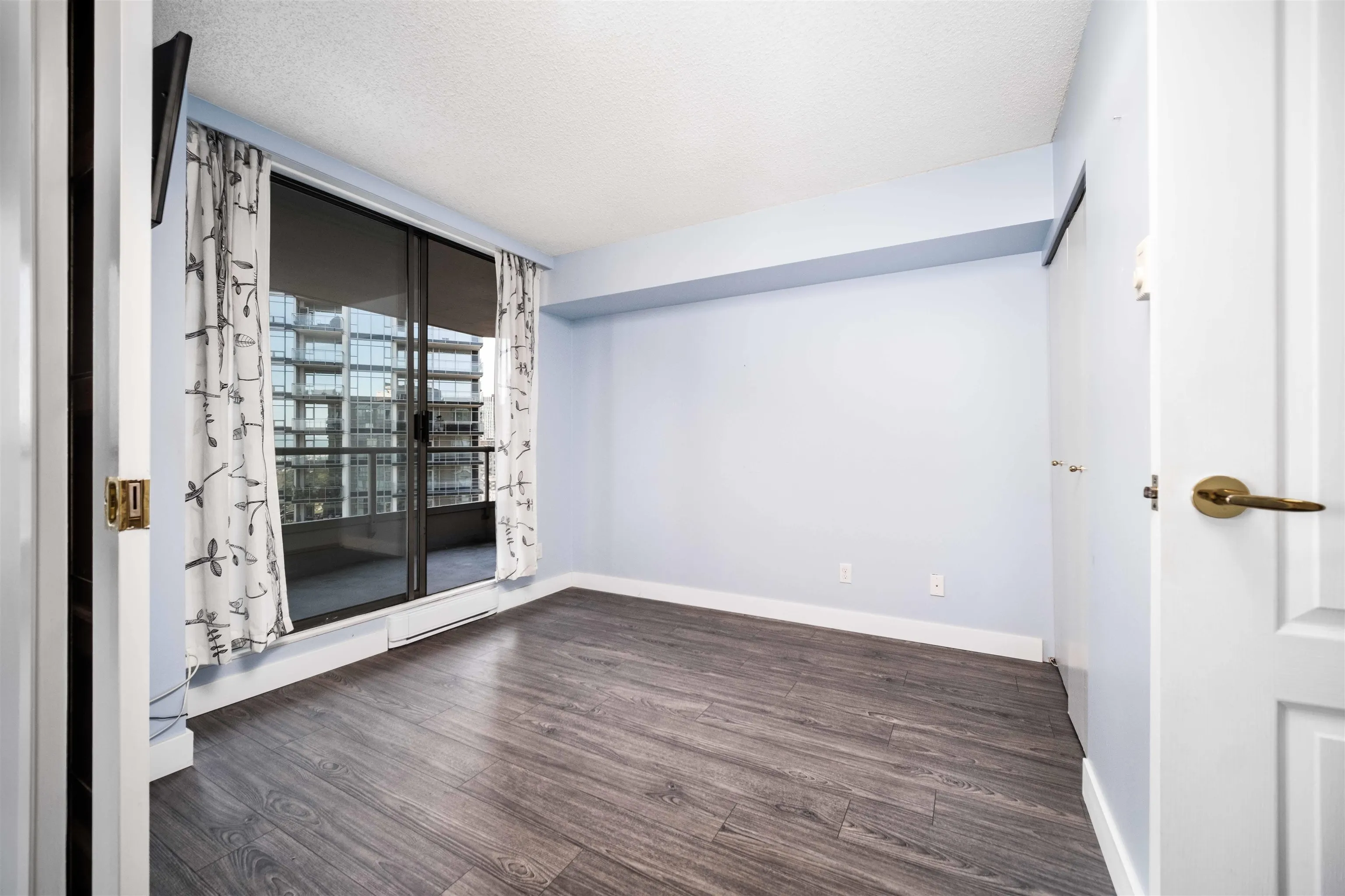 1903 4350 Beresford Street