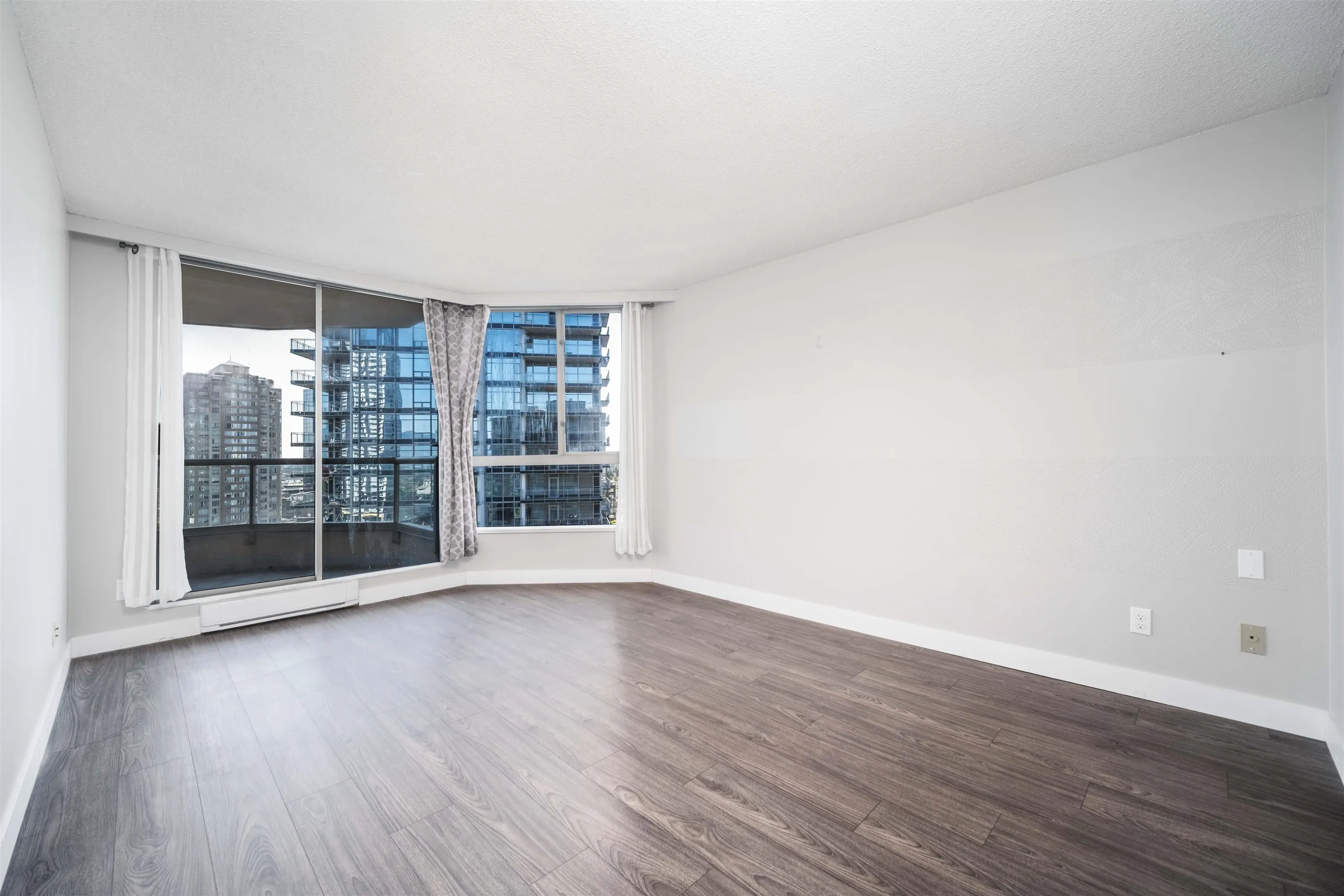 1903 4350 Beresford Street