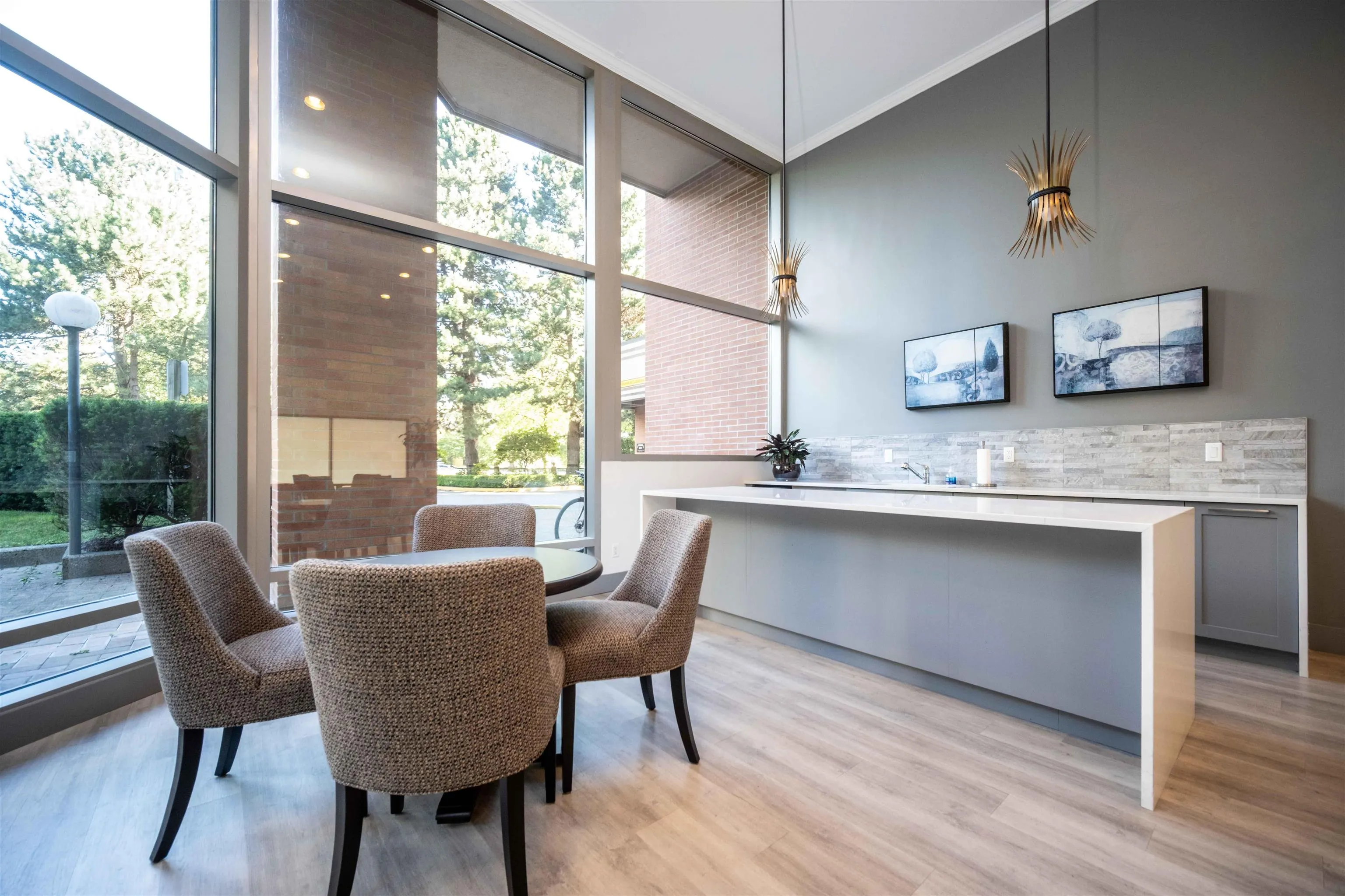 1903 4350 Beresford Street