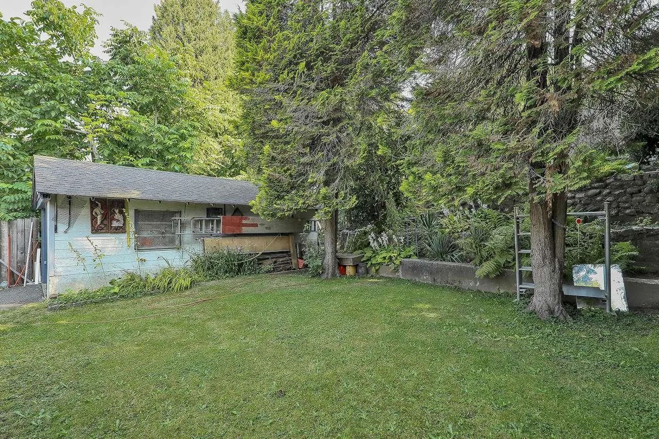 2374 Hillside Drive