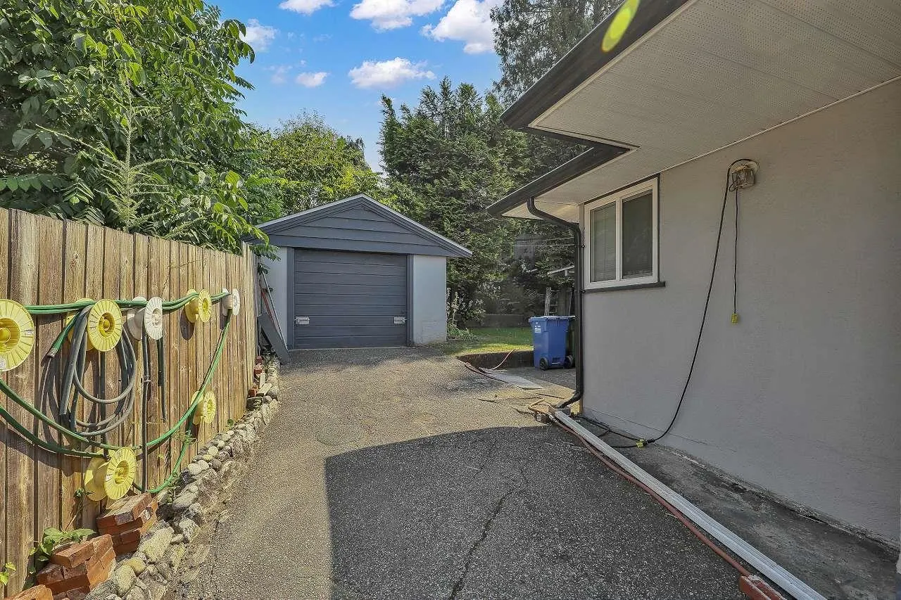 2374 Hillside Drive