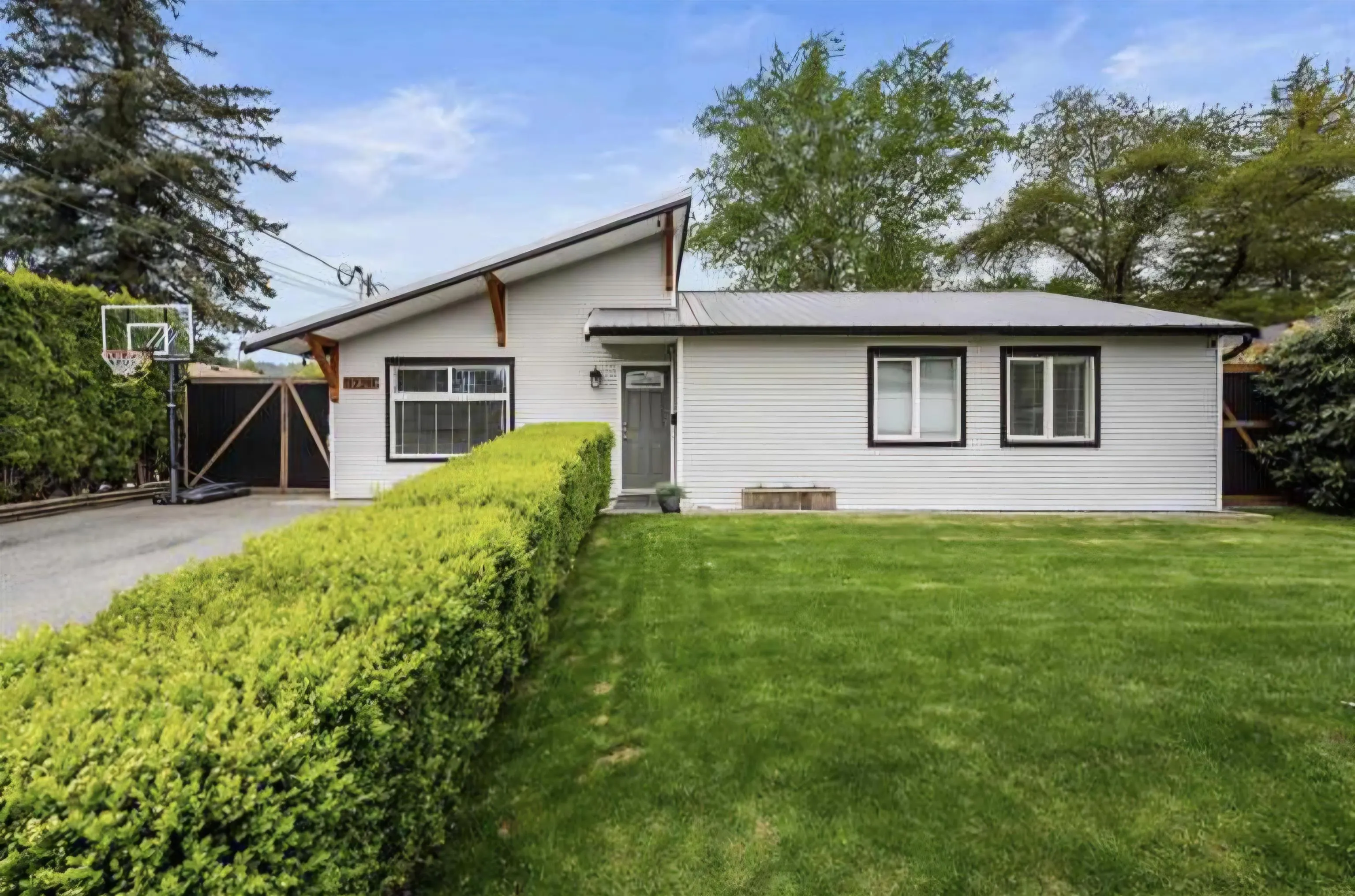 32261 Swift Drive