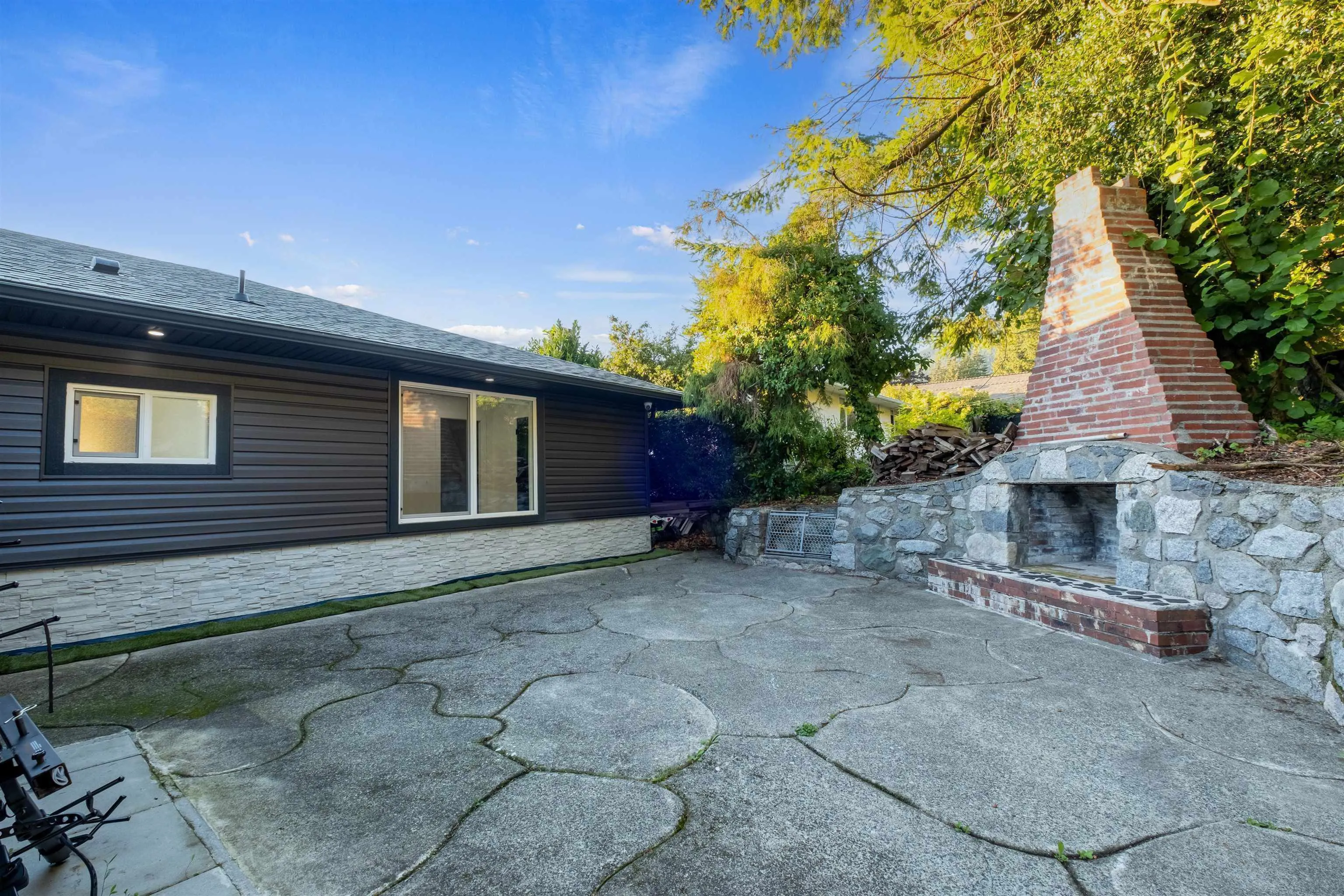 3812 Dalkeith Drive