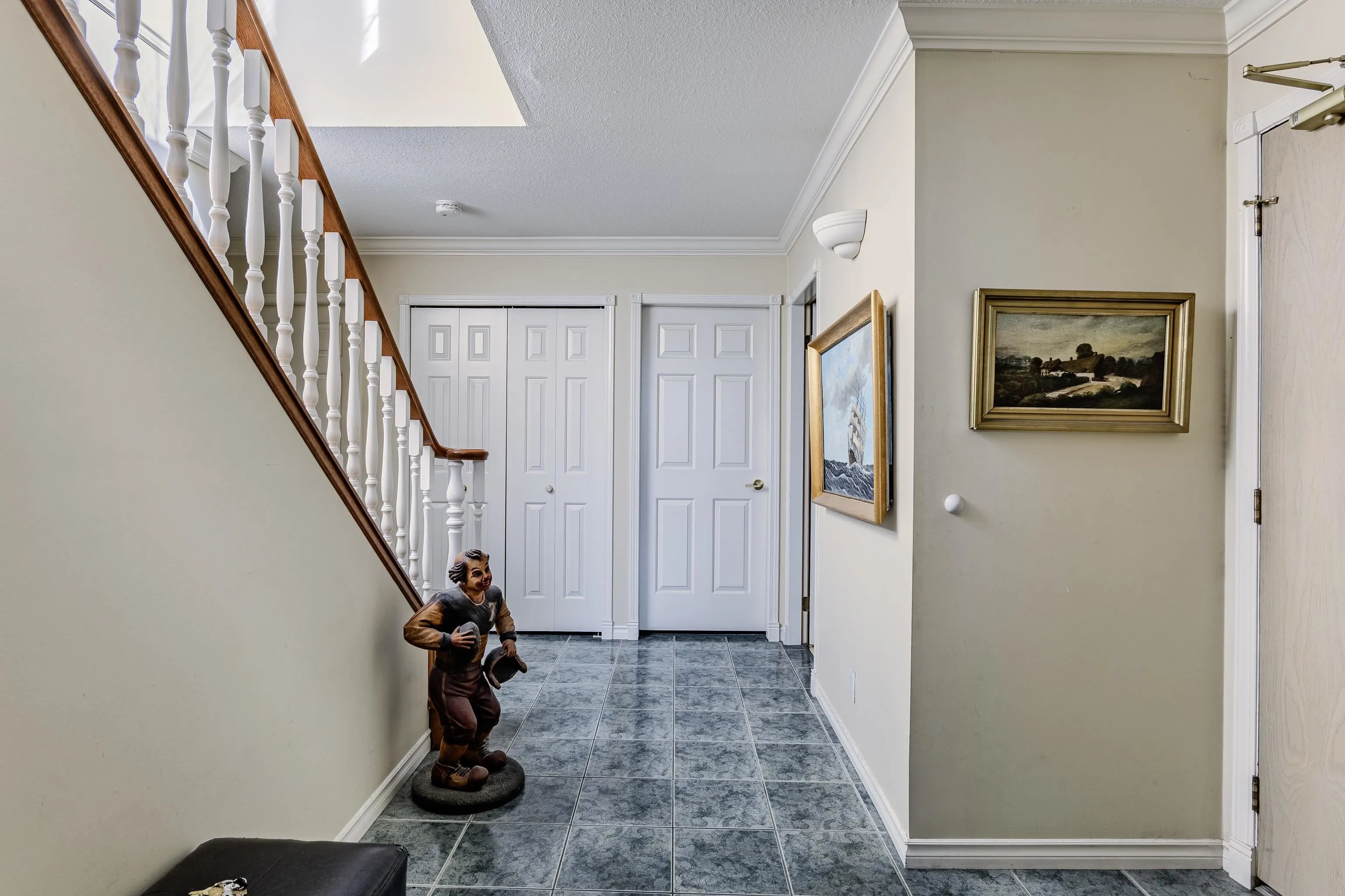 411B 1210 Quayside Drive