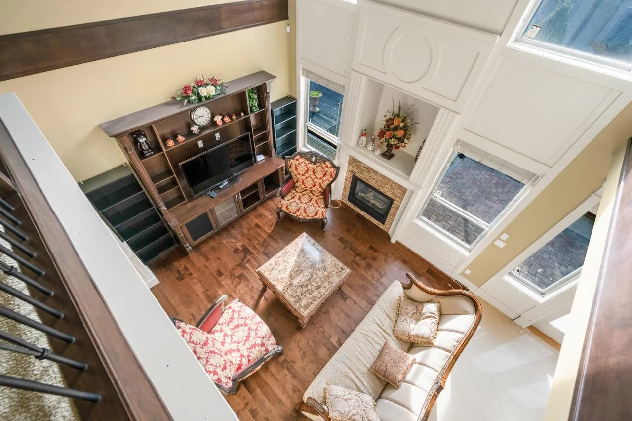 9631 Diamond Road