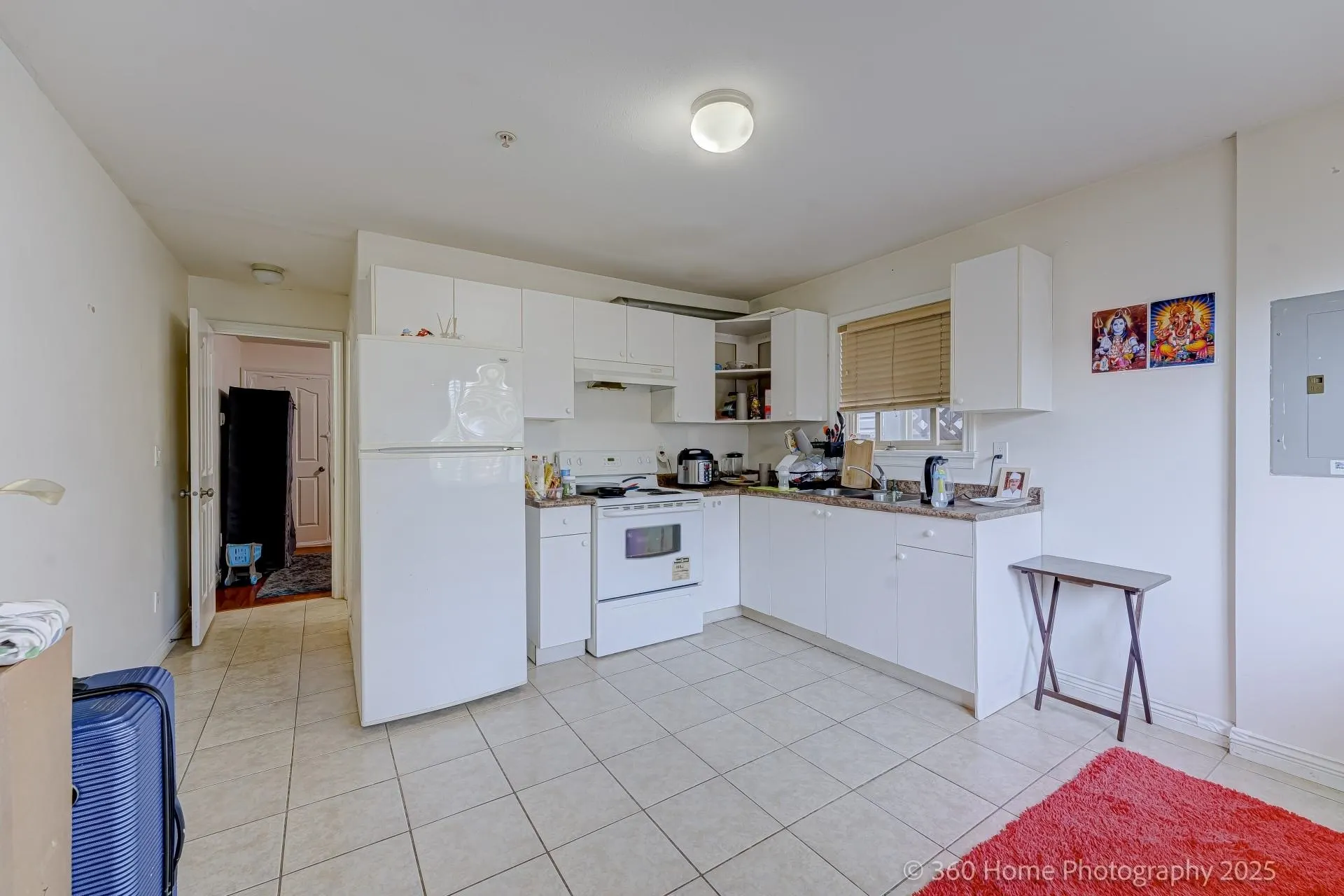 3345 Monmouth Avenue