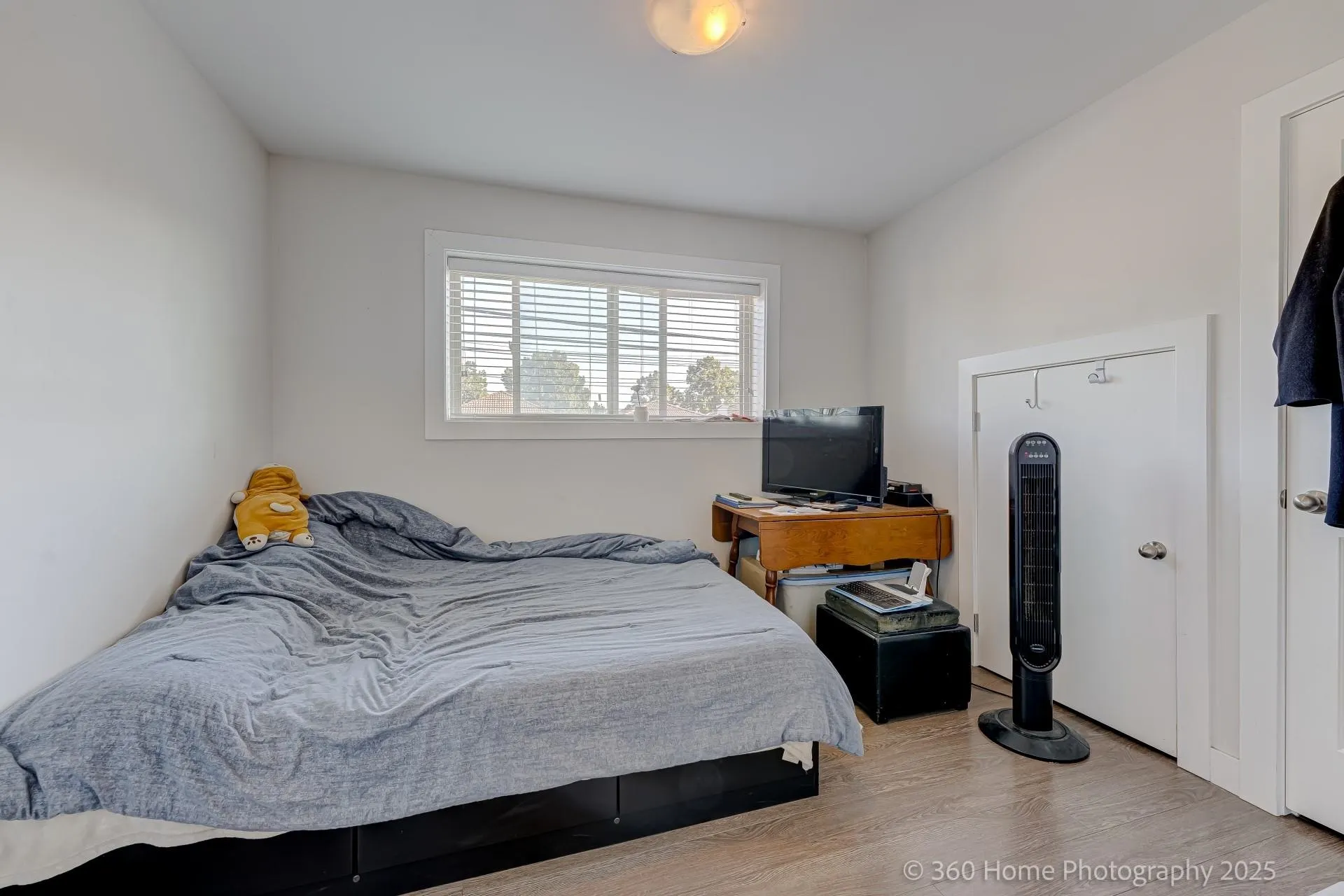 3345 Monmouth Avenue