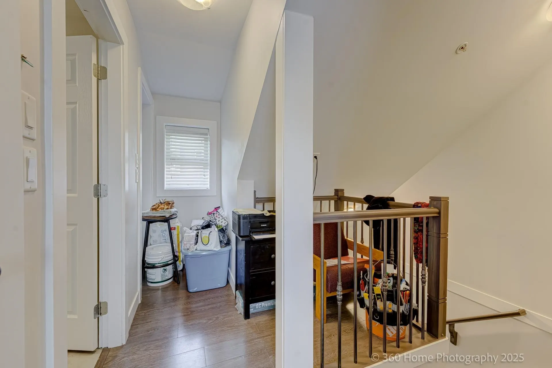 3345 Monmouth Avenue