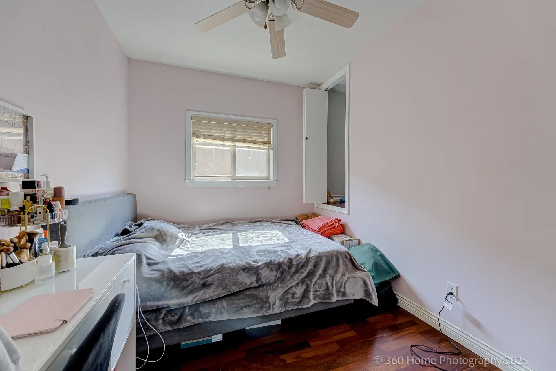 3345 Monmouth Avenue