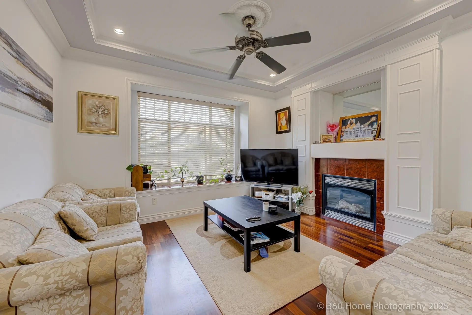 3345 Monmouth Avenue