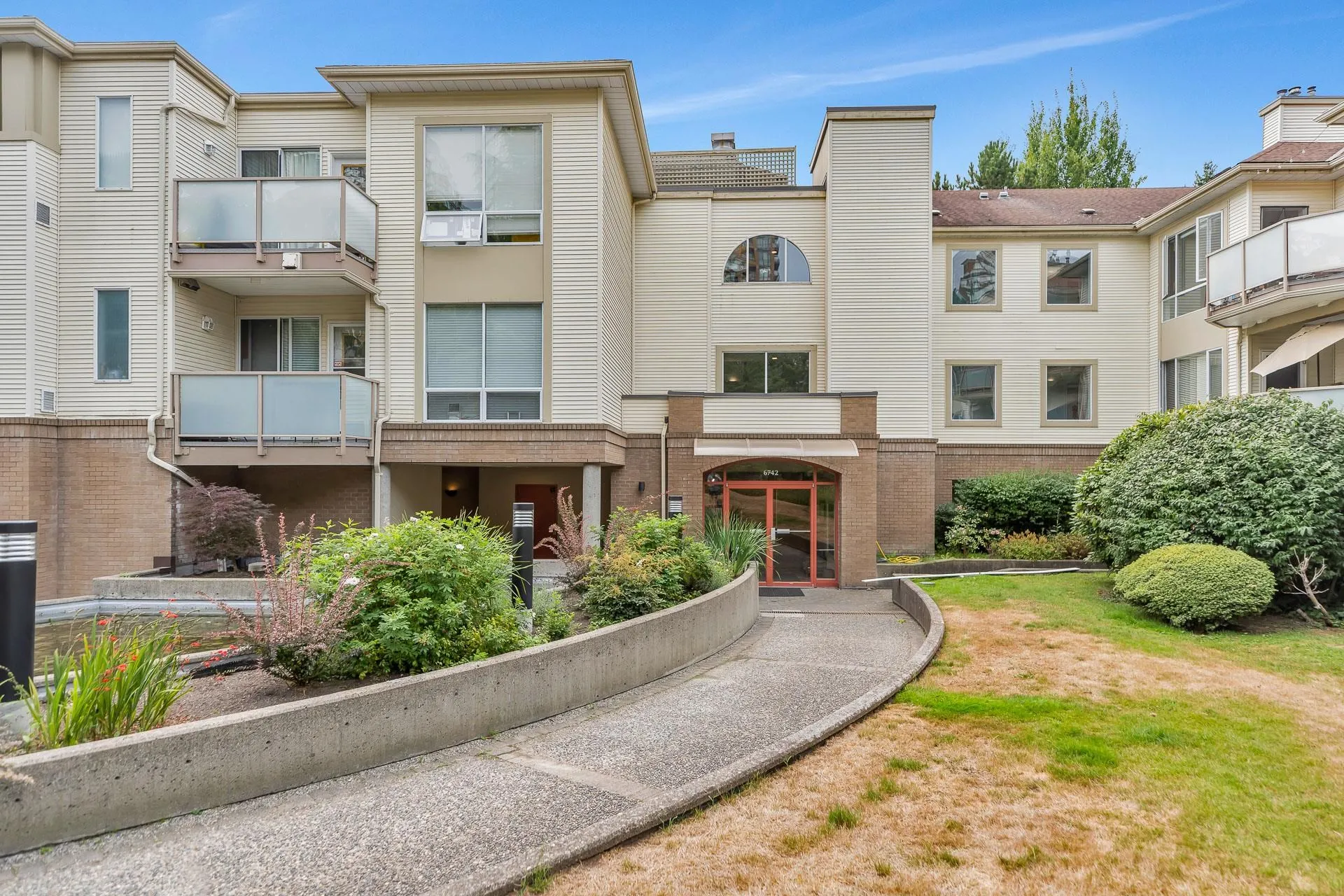 105 6742 Station Hill Court