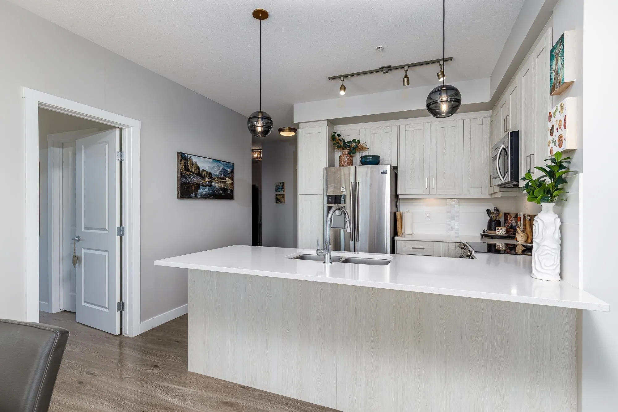 501 20826 72 Avenue