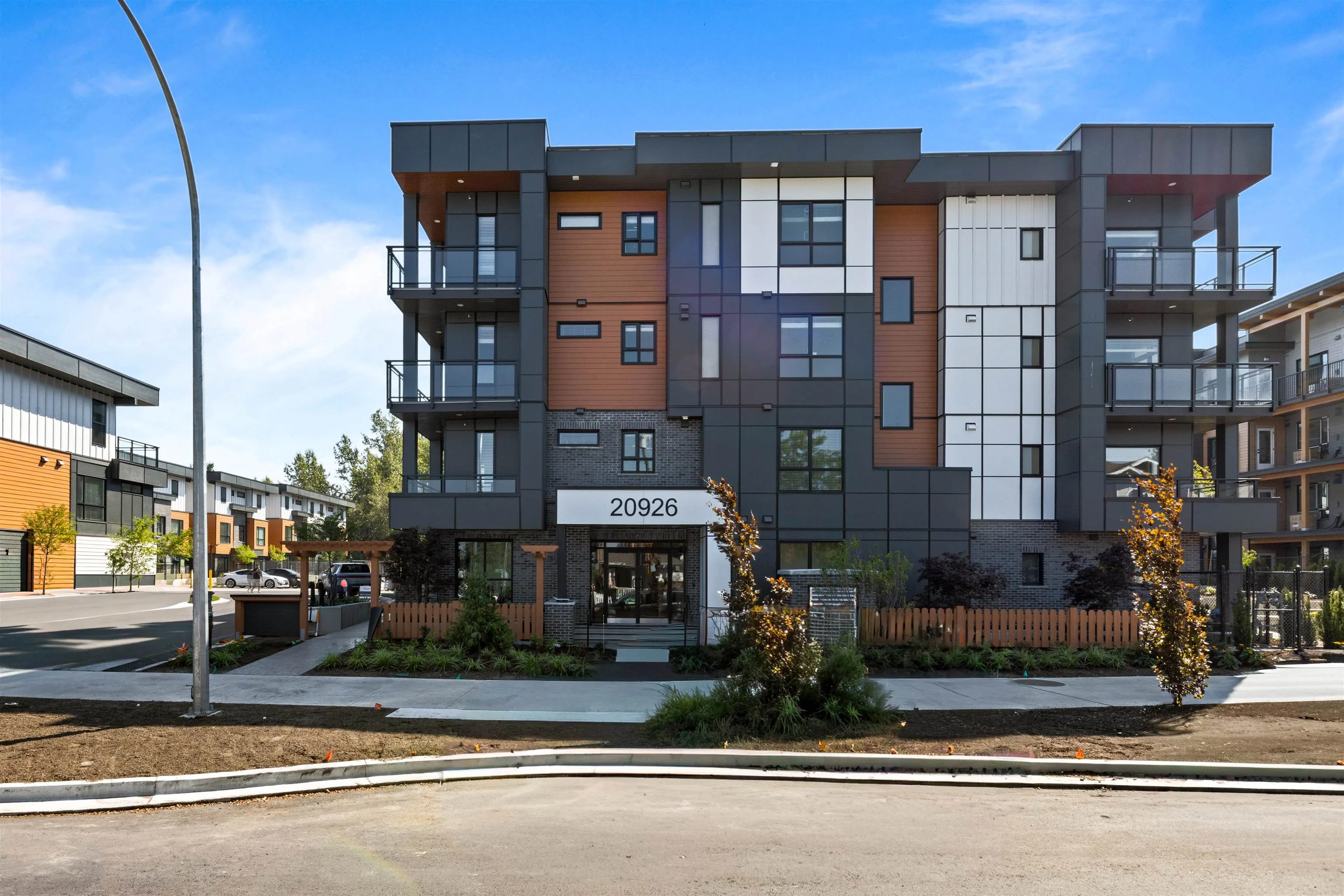 313 20926 83 Avenue