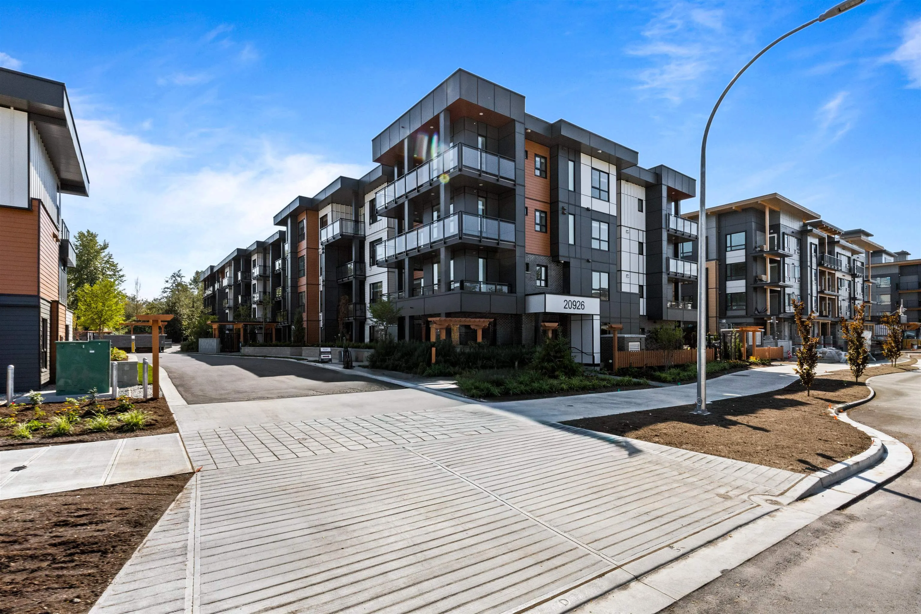 313 20926 83 Avenue