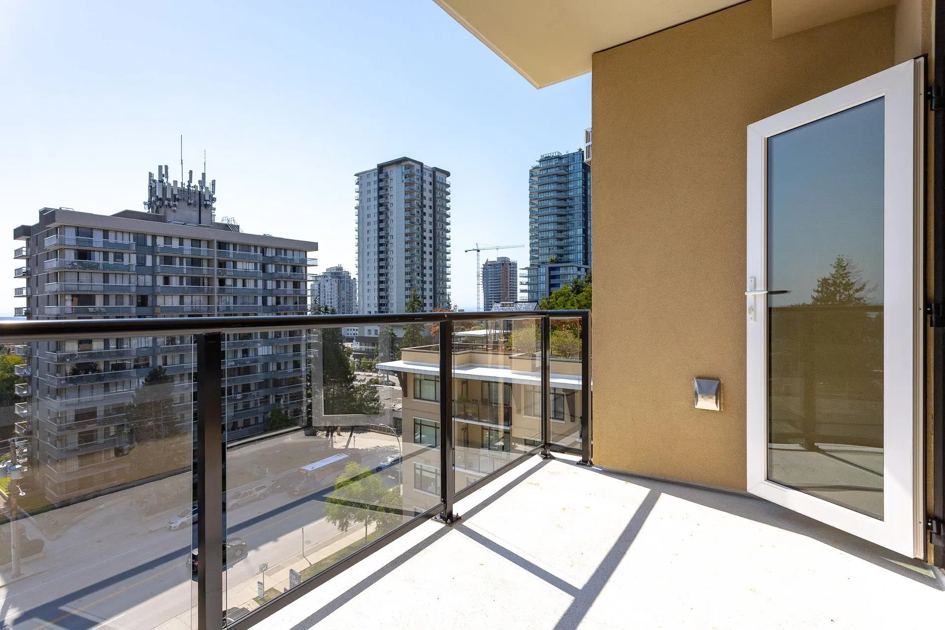 701 15333 16 Avenue