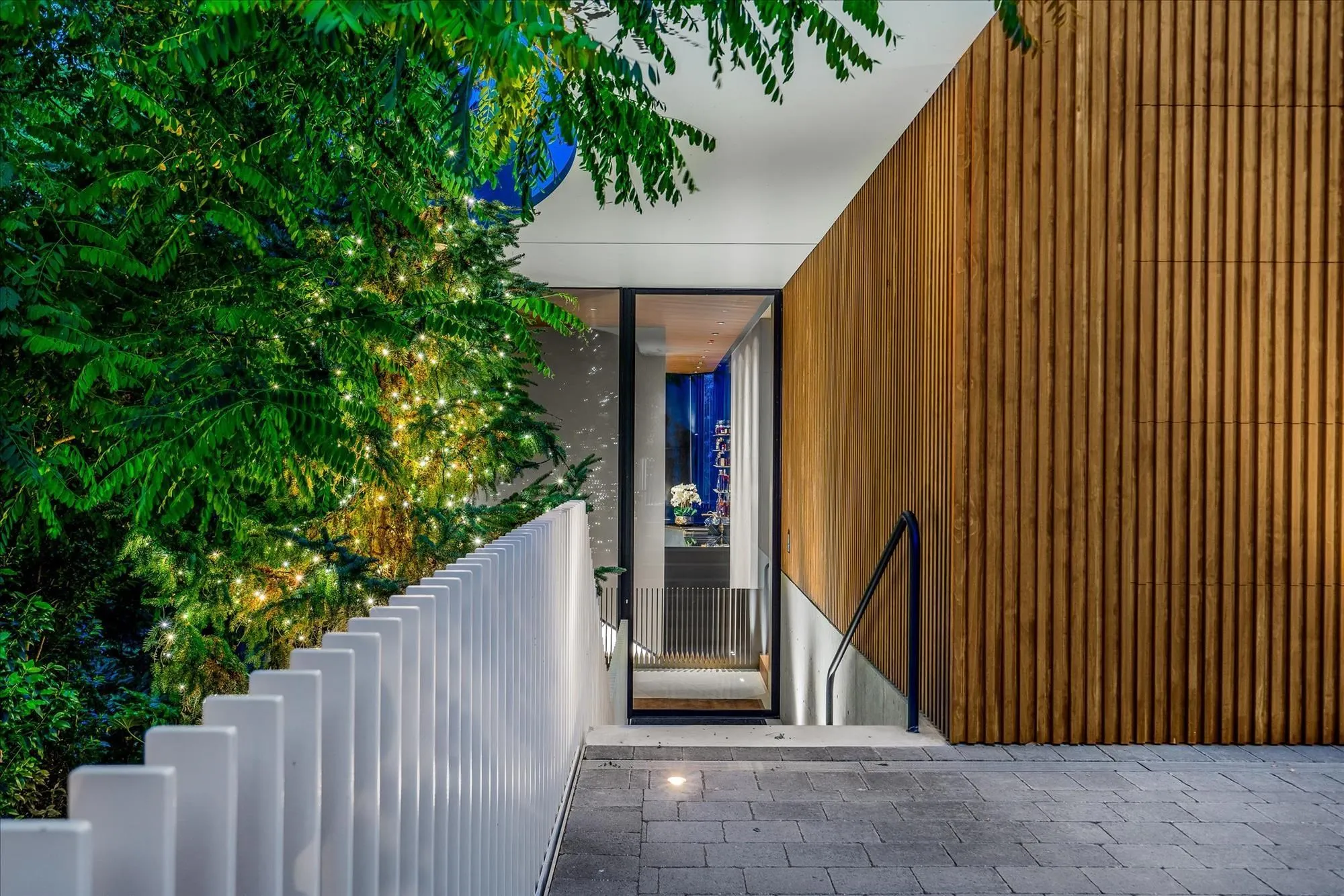 3478 Marine Drive
