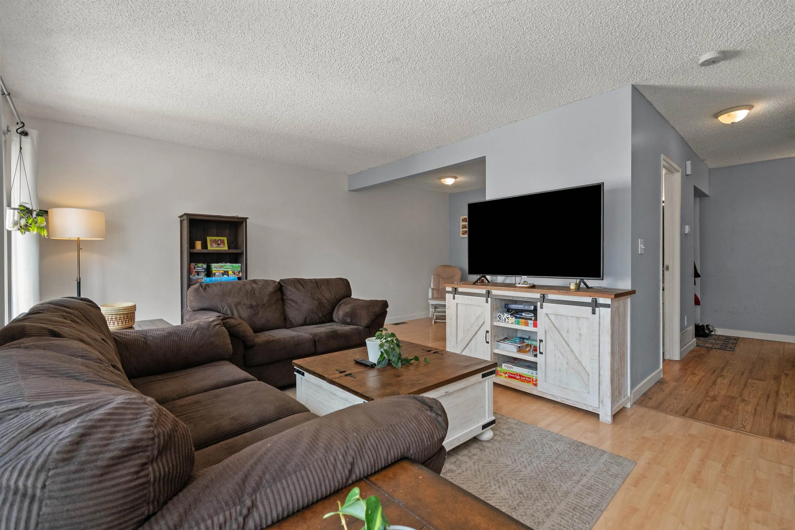 30 45215 Wolfe Road