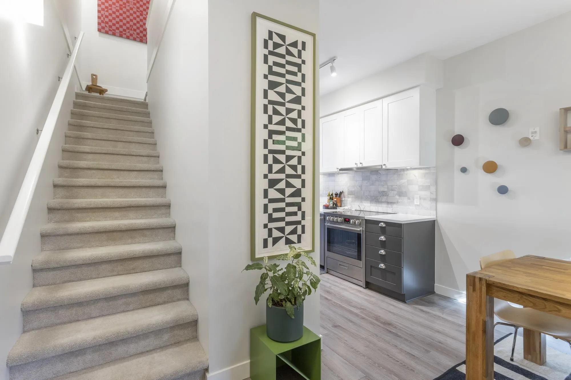 3439 Porter Street