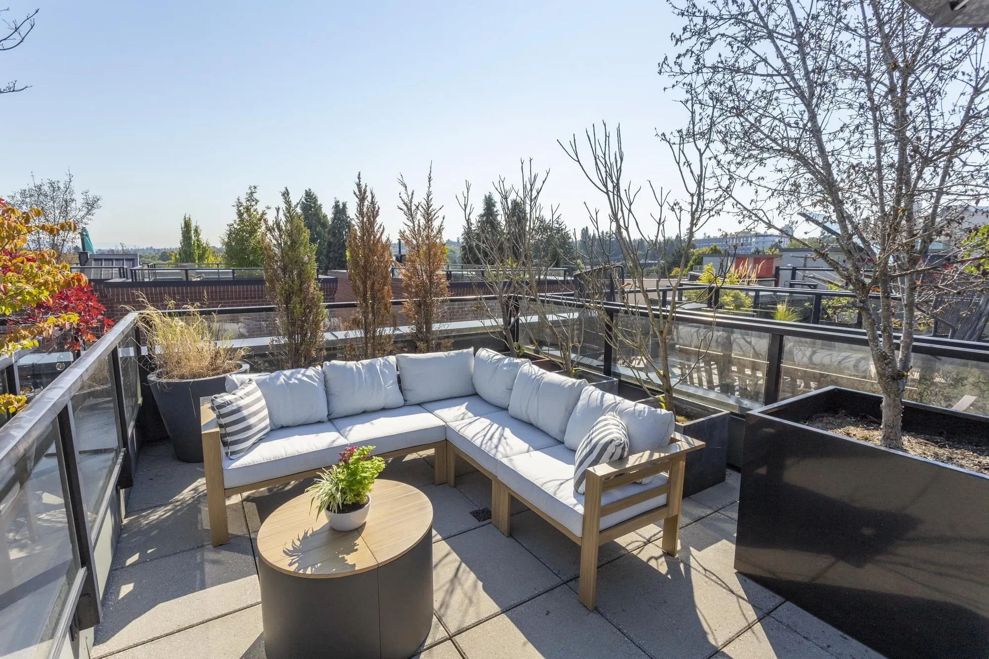 3439 Porter Street