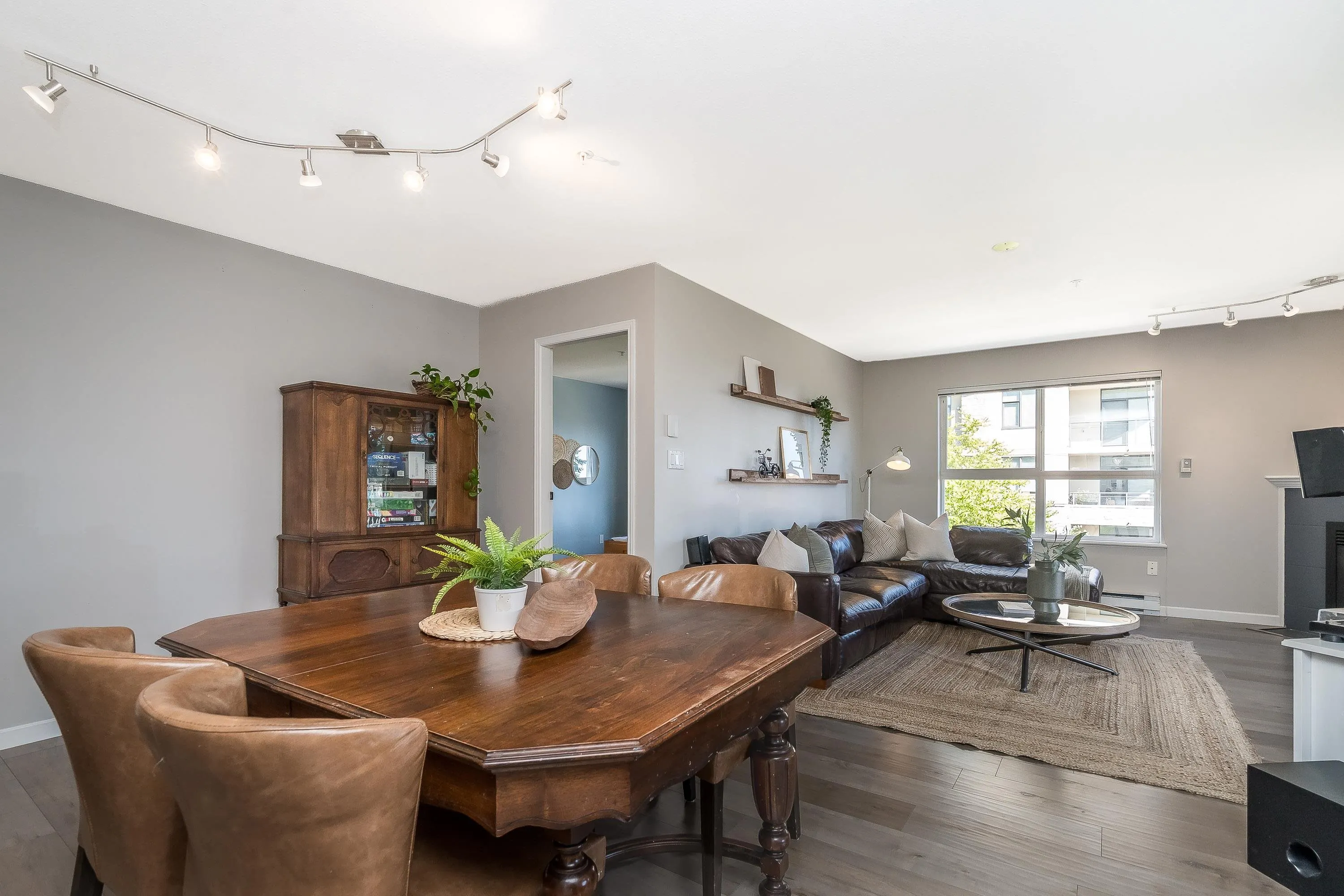 PH23 1588 Best Street