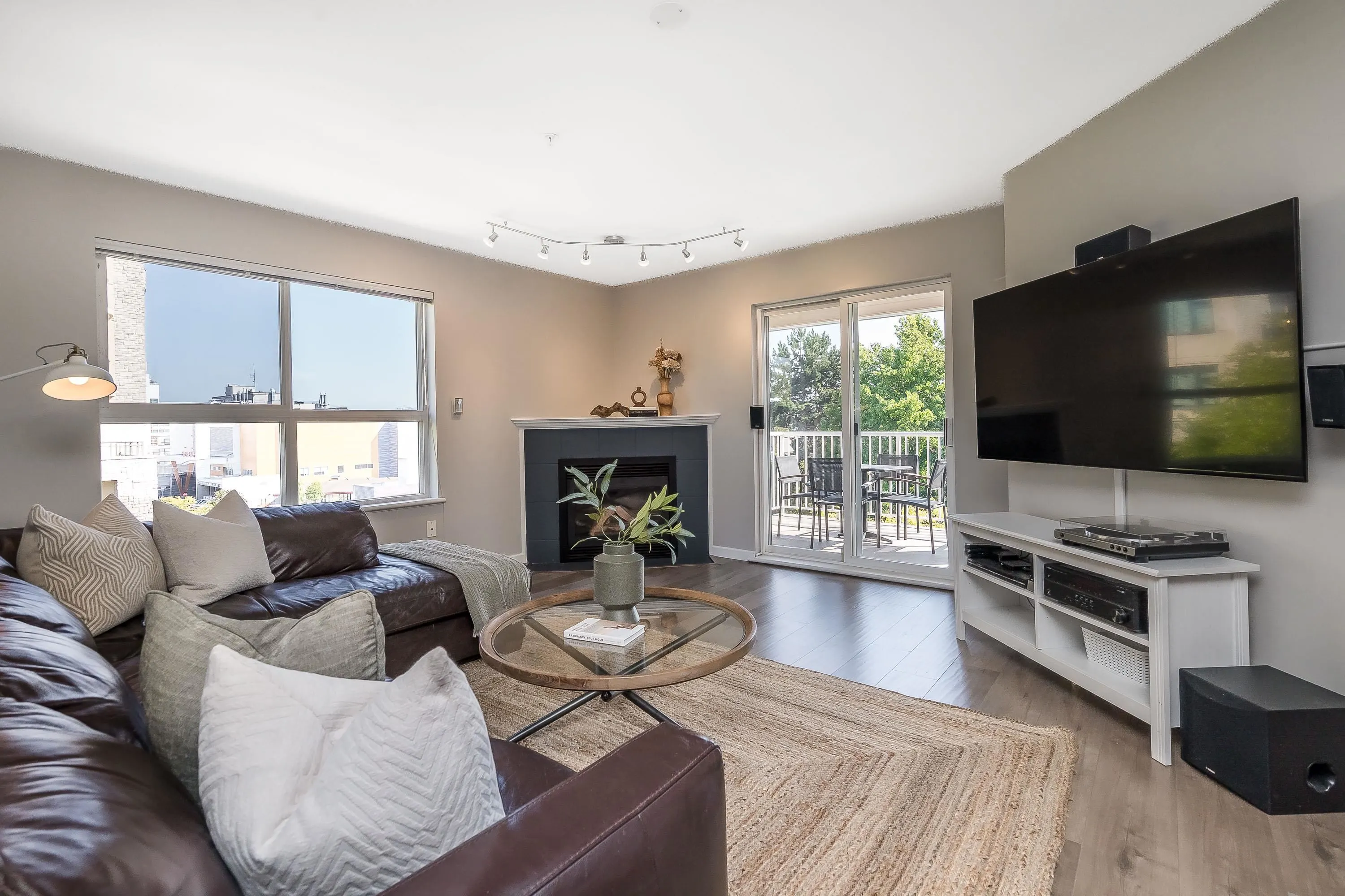 PH23 1588 Best Street