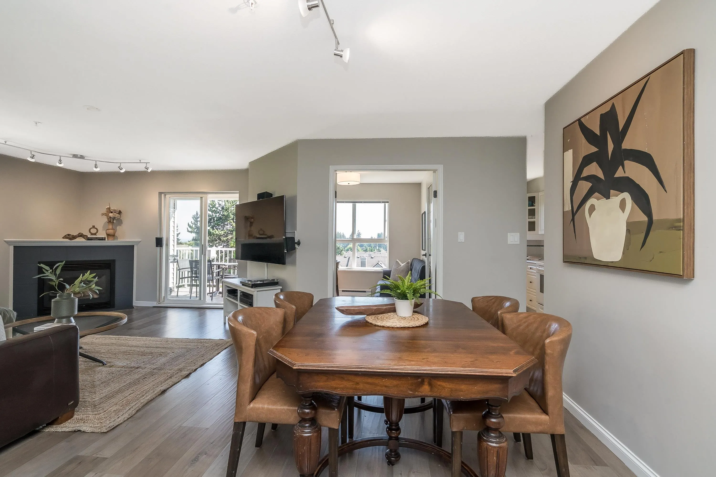 PH23 1588 Best Street