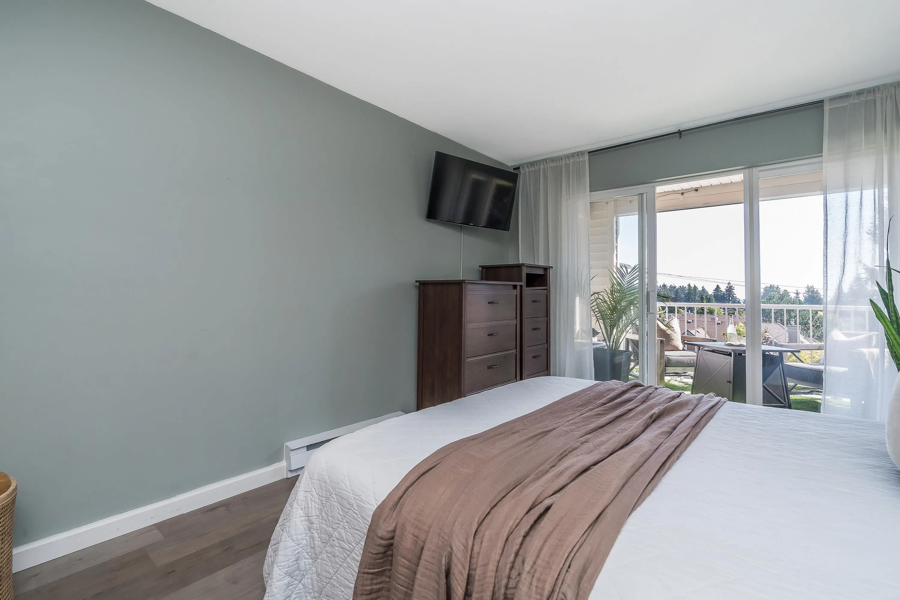 PH23 1588 Best Street