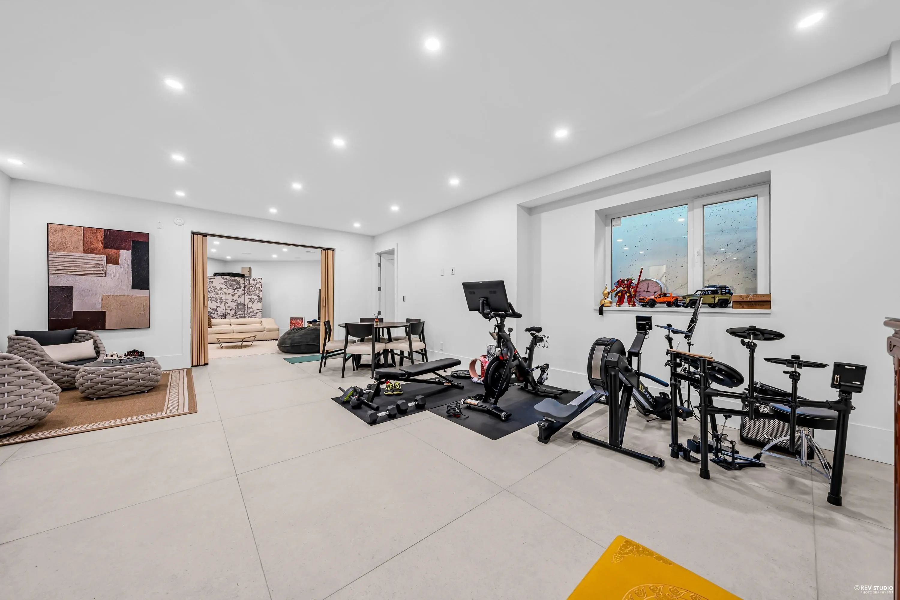 1075 Belvedere Drive