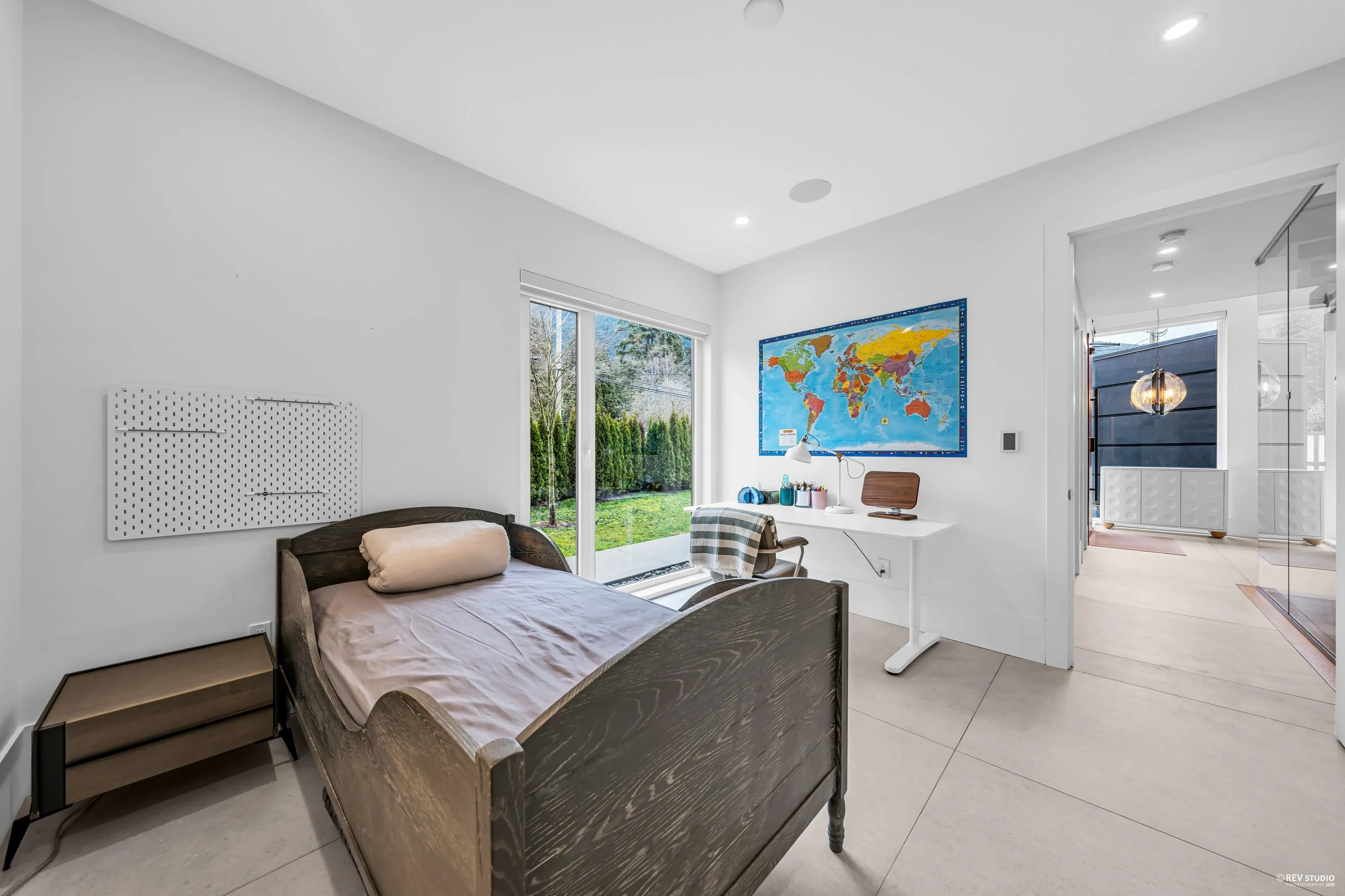 1075 Belvedere Drive