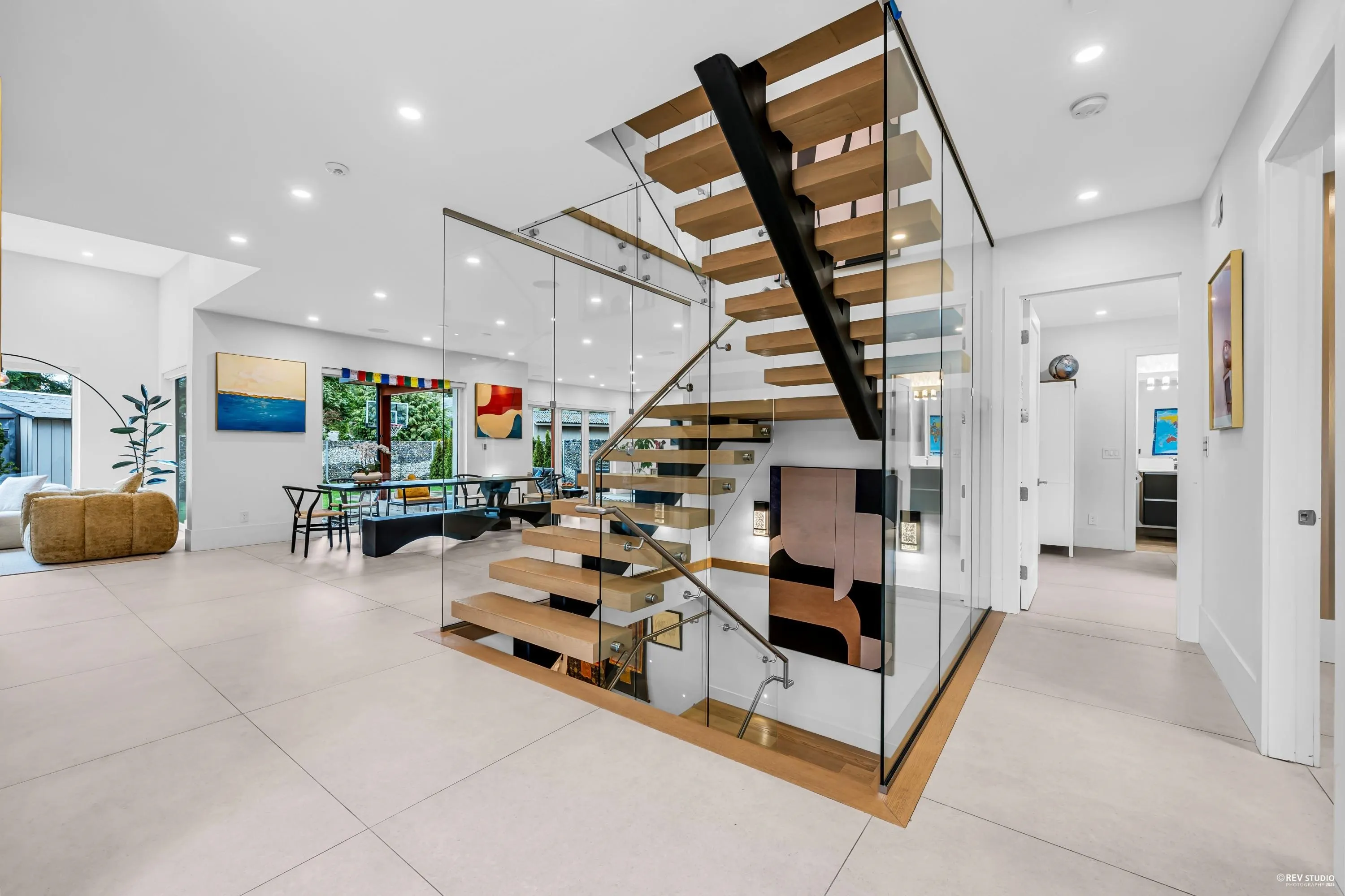 1075 Belvedere Drive