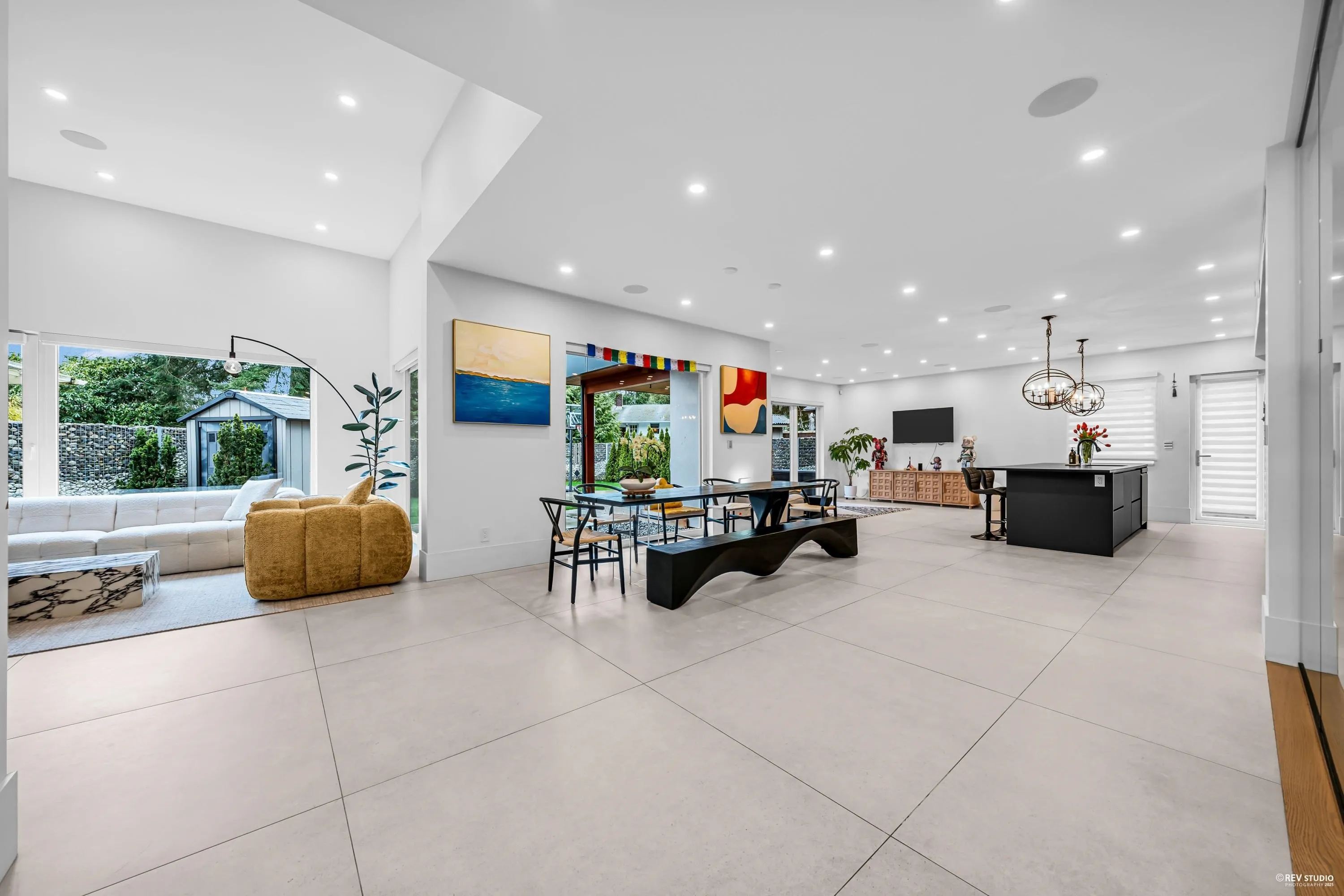 1075 Belvedere Drive