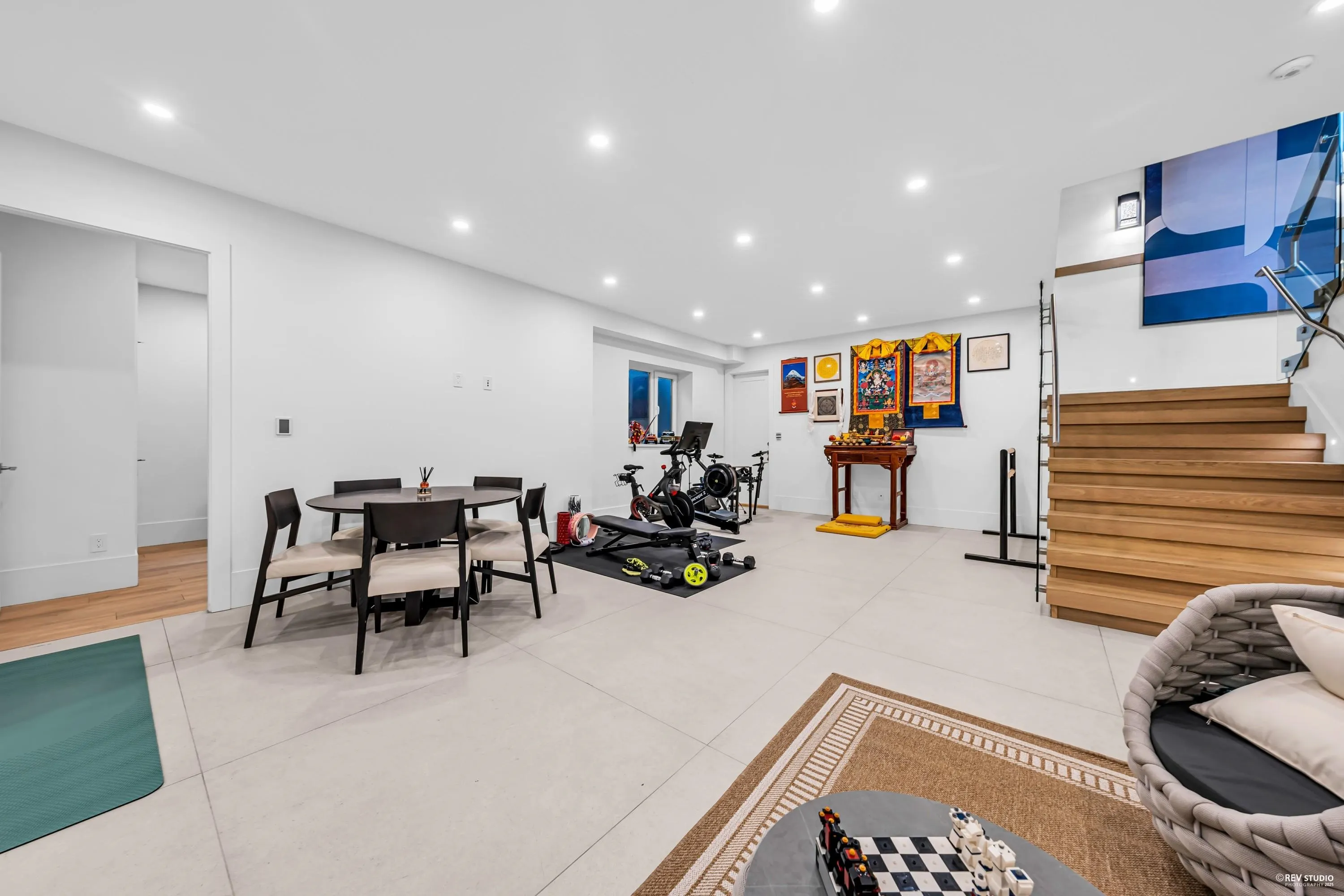 1075 Belvedere Drive