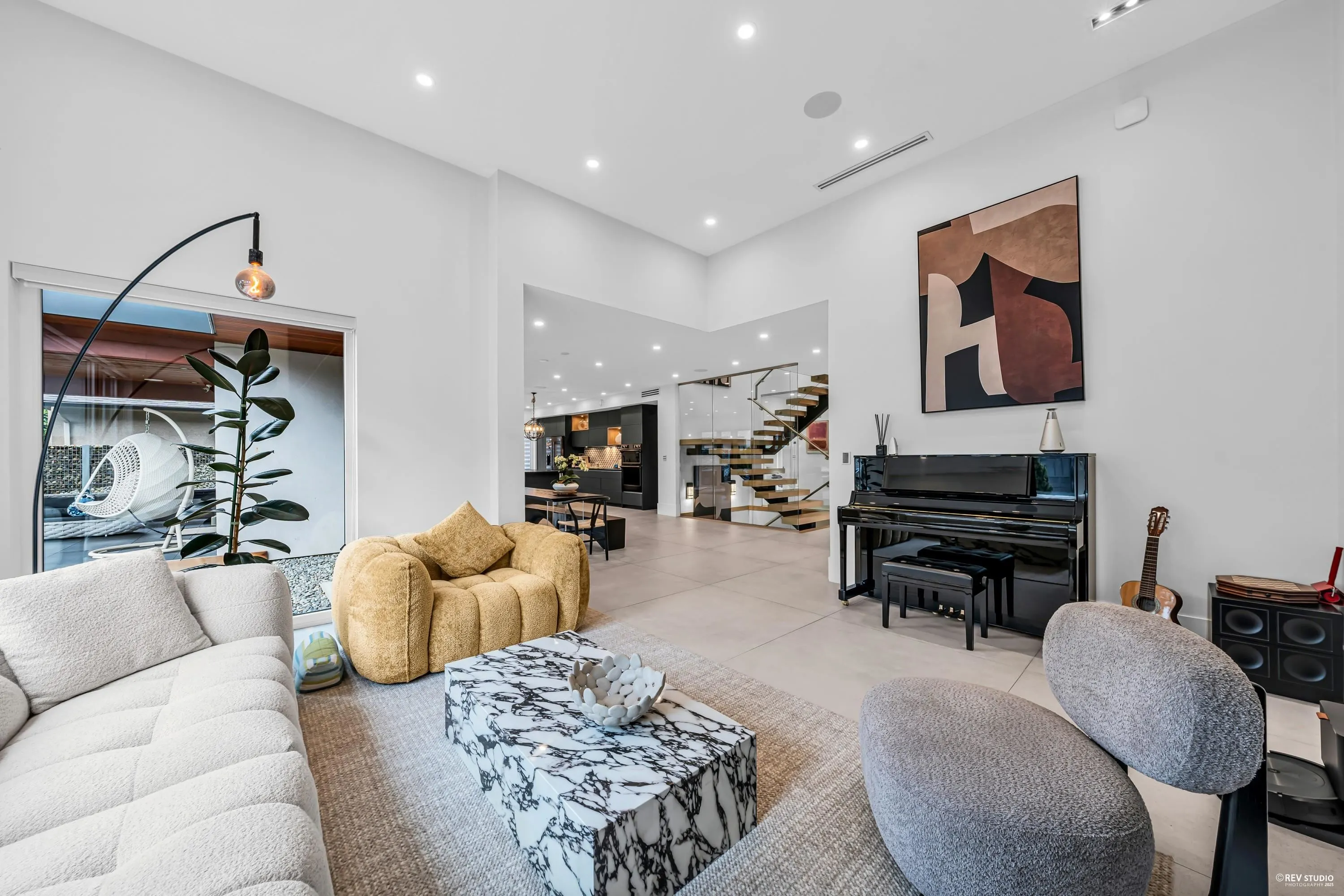 1075 Belvedere Drive